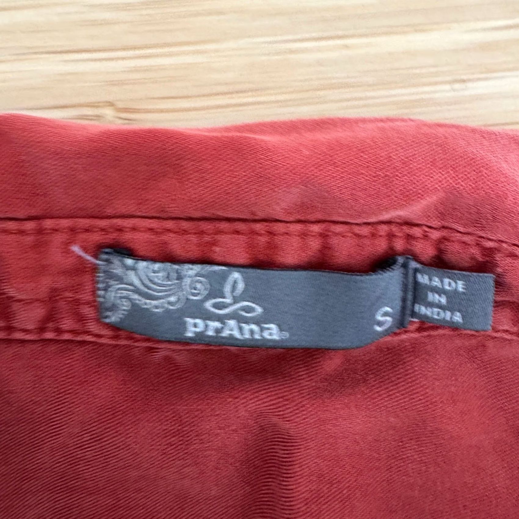Prana VINTAGE? No — (Please note: vintage rule applies only if item is vintage; original is not.) Size S / US 4 / IT 40 - 7 Thumbnail