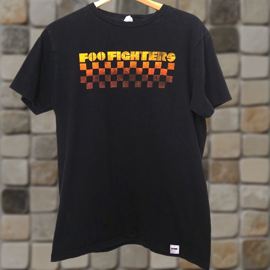 Vintage Foo Fighters Bay Island Shirt Large Black Checker T Band Music Rock Dave Grohl Size US L / EU 52-54 / 3 - 1 Thumbnail