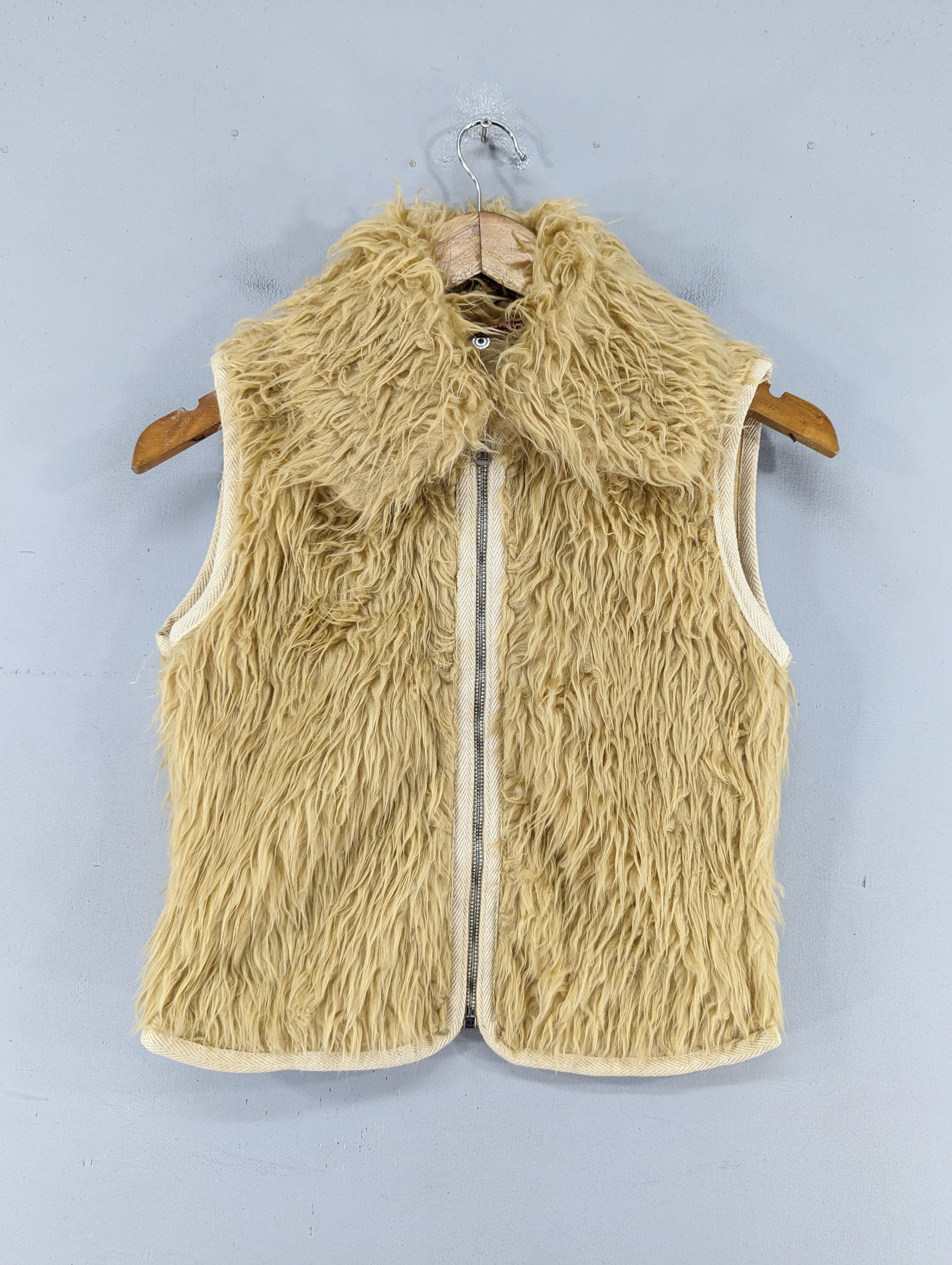 Other RA-RE Italy Faux Fur Zip Vest Jacket Size M / US 6-8 / IT 42-44 - 1 Thumbnail