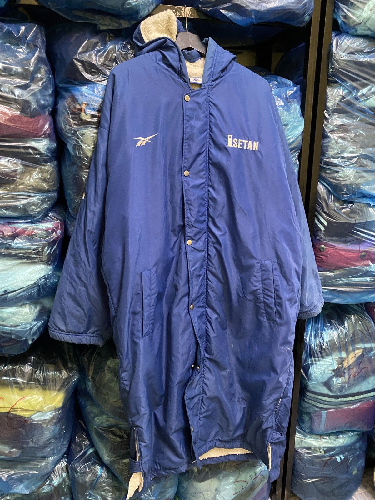 Japanese Brand × Reebok VINTAGE REEBOK X ISETAN STADIUM PARKA JACKET Size US XL / EU 56 / 4 - 3 Thumbnail