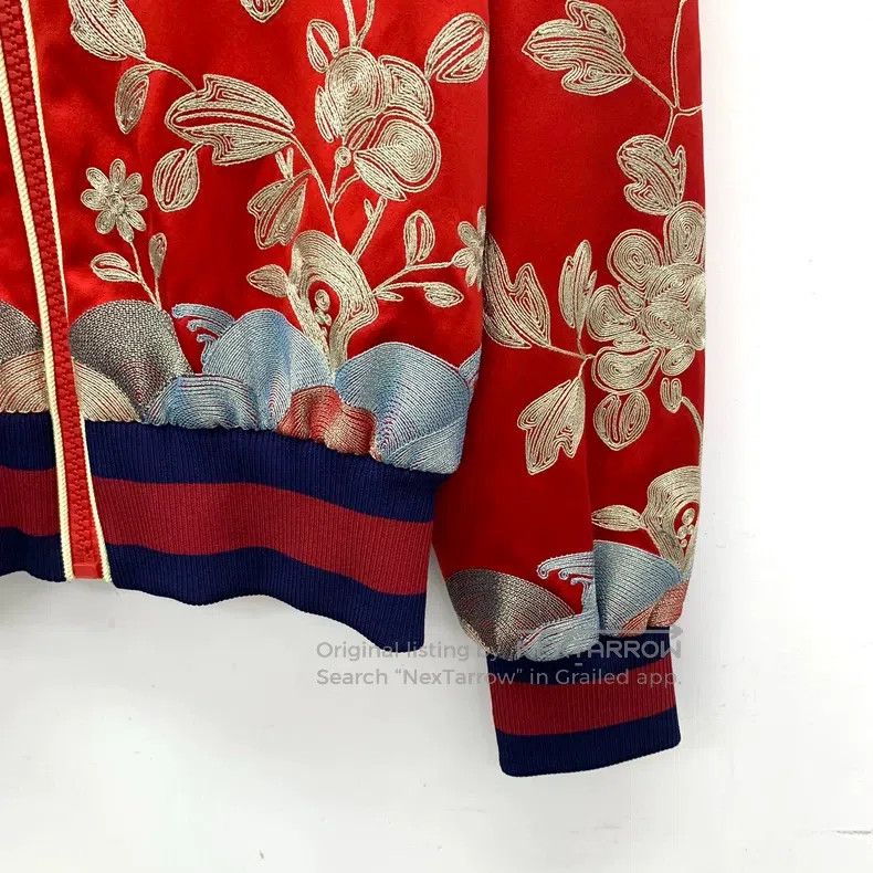 Gucci Gucci Red flower butterfly embroidery mulberry silk stand- Size US XXS / EU 40 - 4 Thumbnail