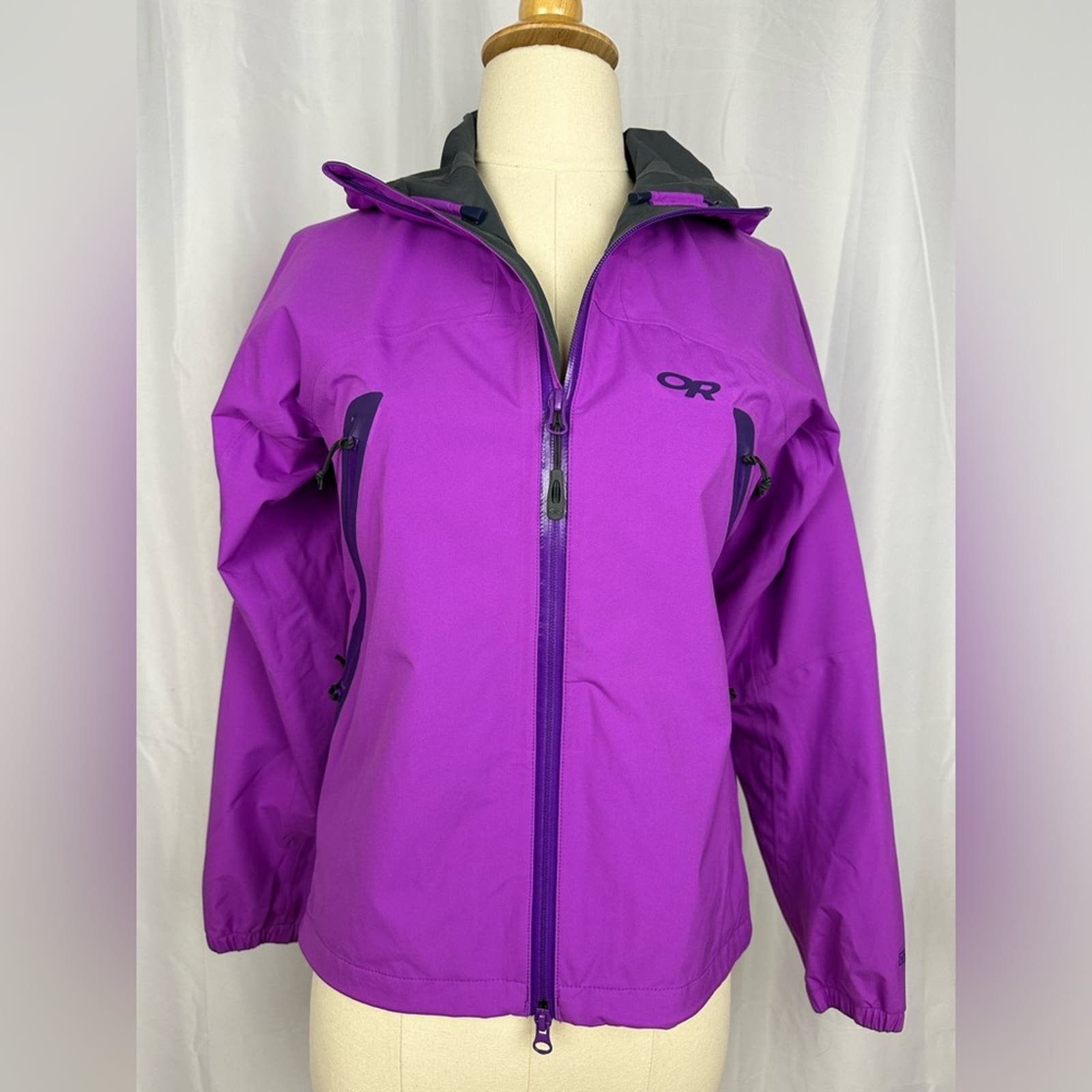 image of Outdoor Research Magenta Shell Jacket Size Xs in Pink, Women's