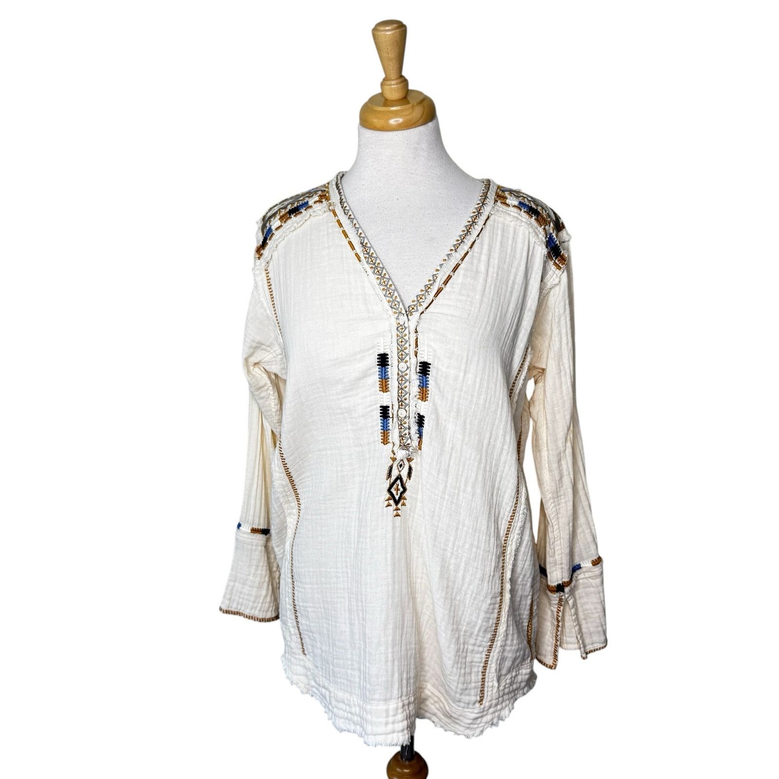 Johnny Was JOHNNY WAS Mars Cotton Gauze Embroidered and Beaded Blouse Size XS / US 0-2 / IT 36-38 - 1 Thumbnail