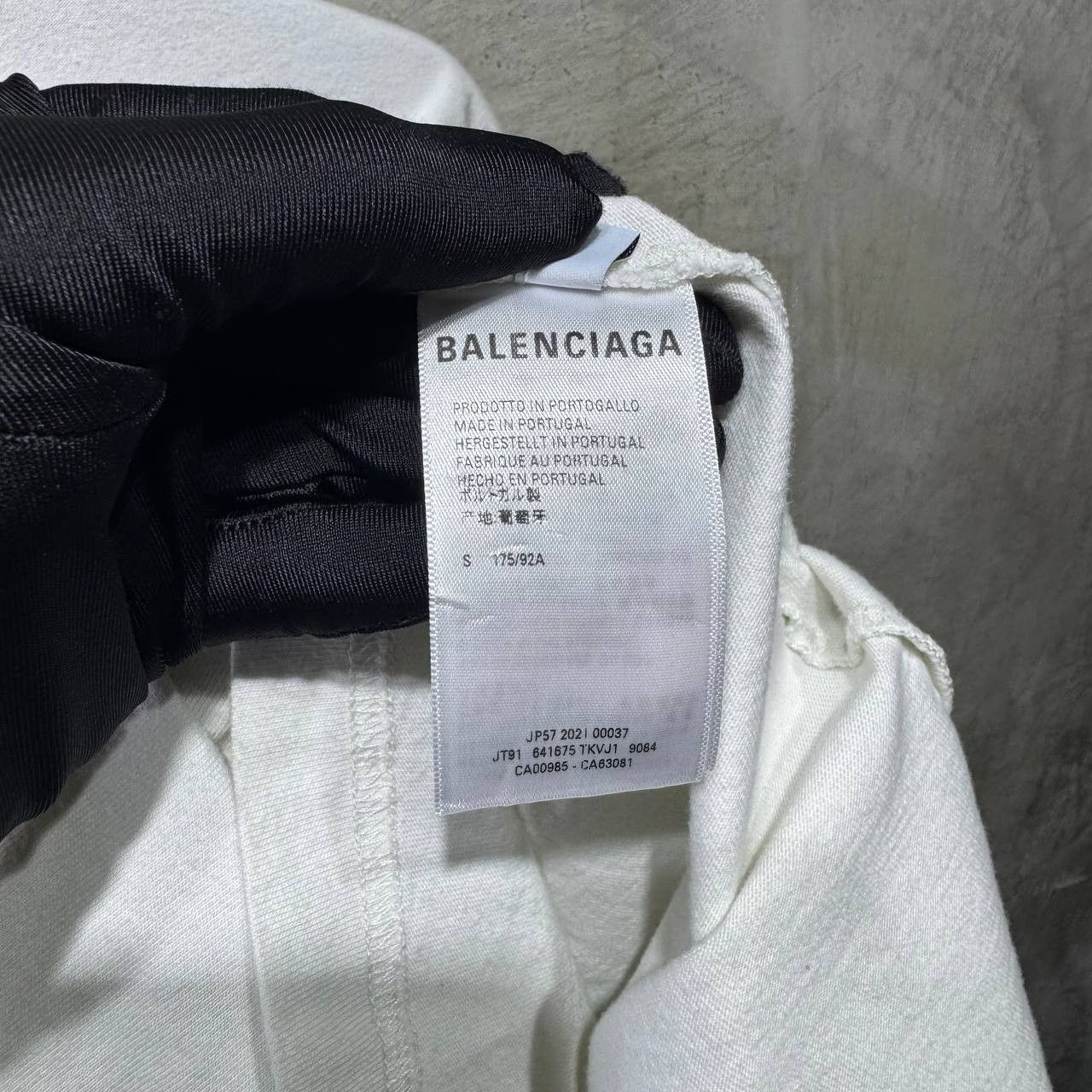 Balenciaga Balenciaga Campaign Embroidered tee Size US L / EU 52-54 / 3 - 10 Thumbnail