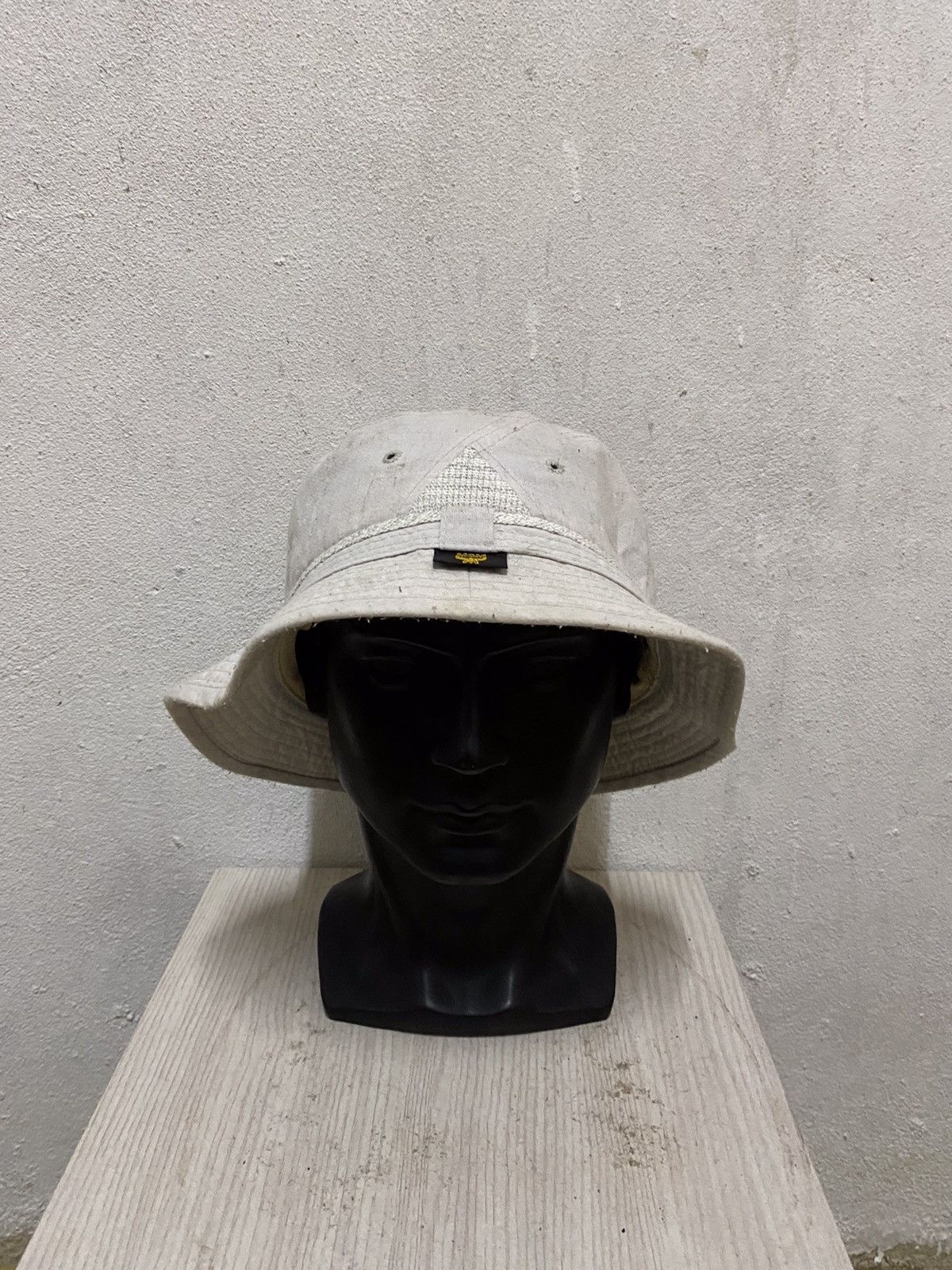 MCM × Vintage MCM Legere Small Logo Bucket Hat Size ONE SIZE - 2 Thumbnail