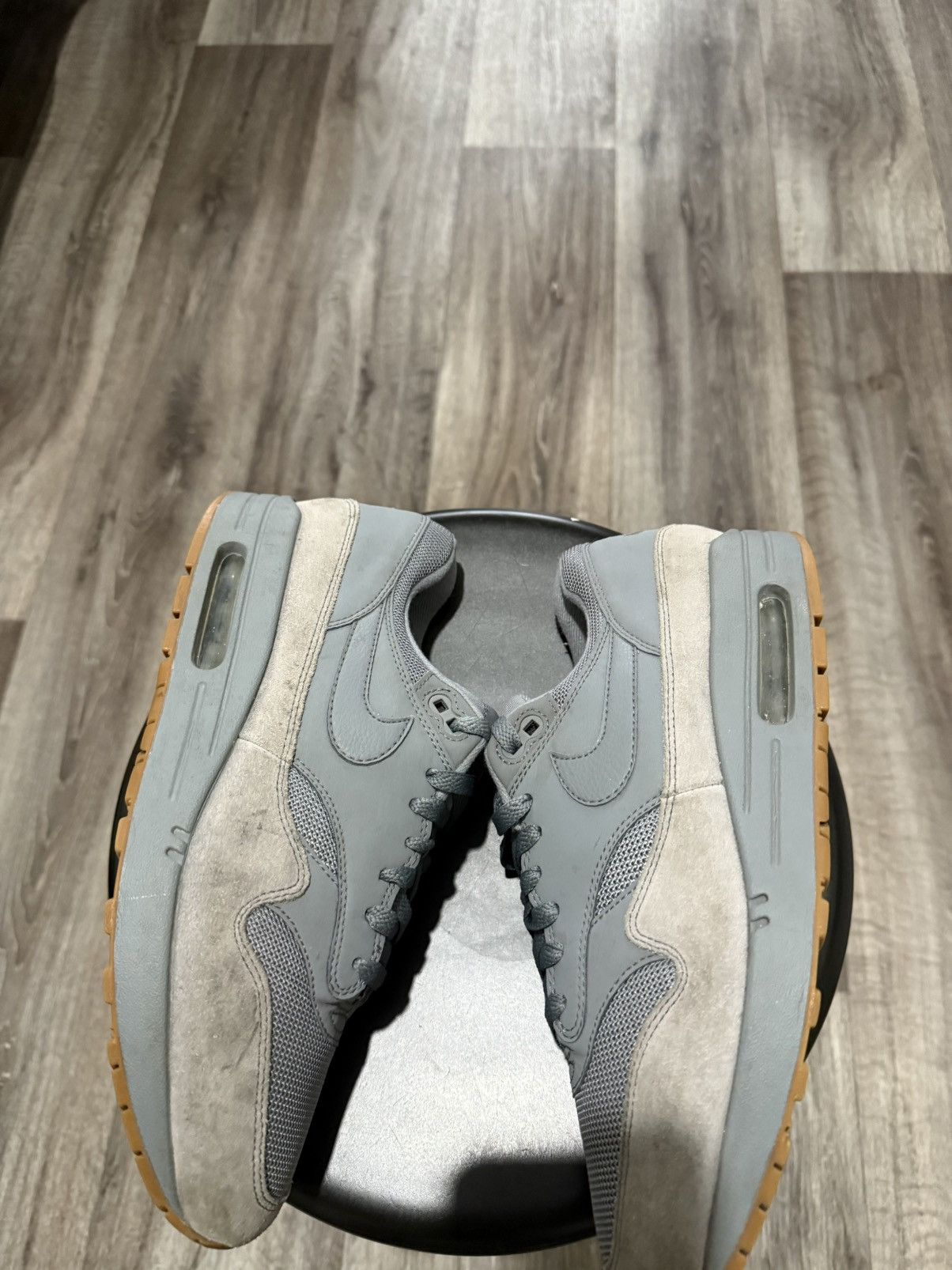 Nike NIKE AIR MAX 1 LOW SNEAKERS MENS GRAY TRAINERS Y2K DRILL Size US 9.5 / EU 42-43 - 4 Thumbnail