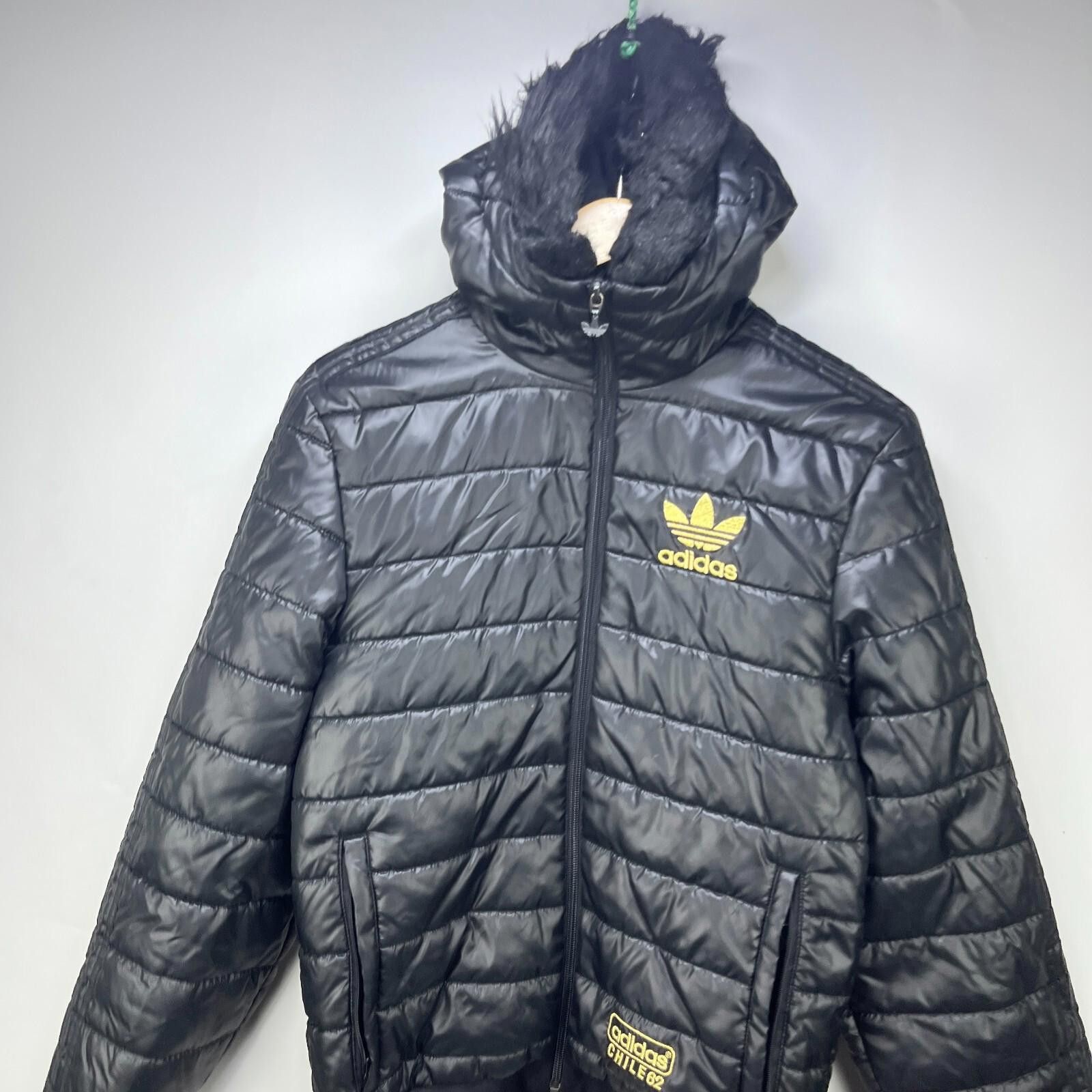Adidas Vintage Adidas Y2K Chile 62 Puffer Jacket Small Size US S / EU 44-46 / 1 - 2 Thumbnail