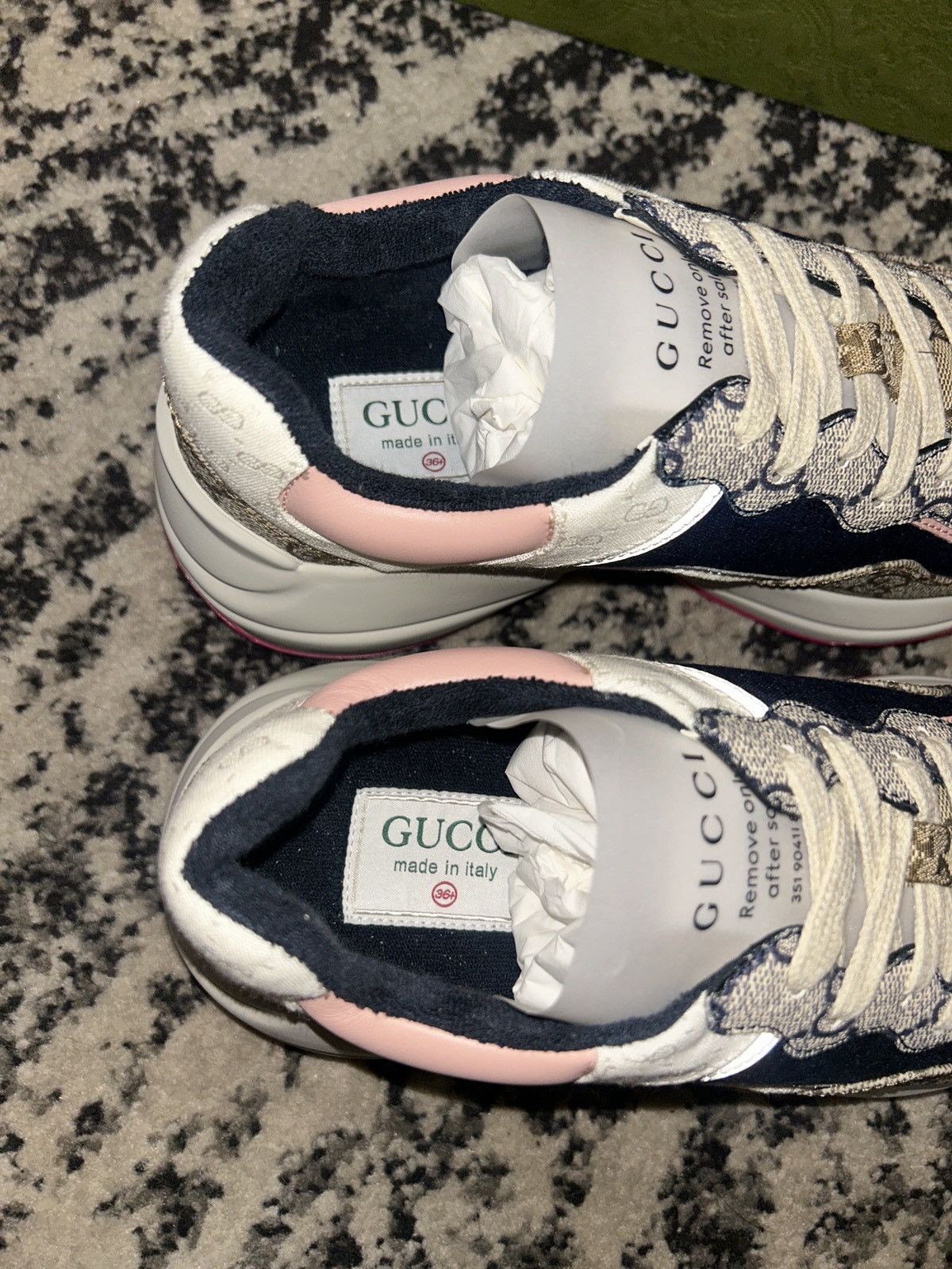 Gucci Gucci GG Supreme Rhyton Sneaker size 36.5 Size US 6.5 / IT 36.5 - 4 Thumbnail