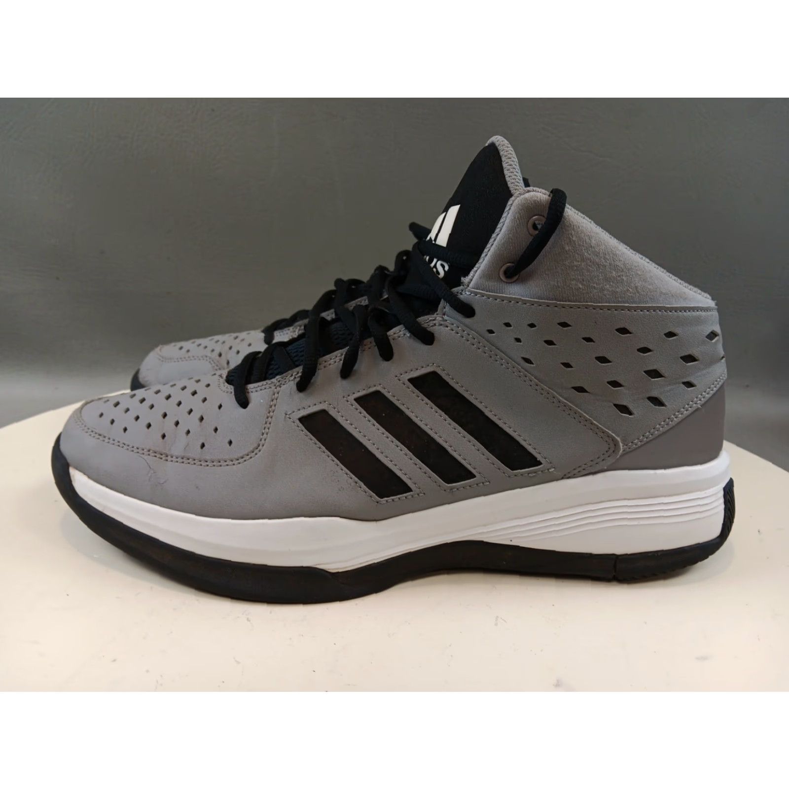Adidas Adidas Court Fury Shoes Sneakers Men Size 13 Gray Basketball Mid Top Shoes Size US L / EU 52-54 / 3 - 6 Thumbnail