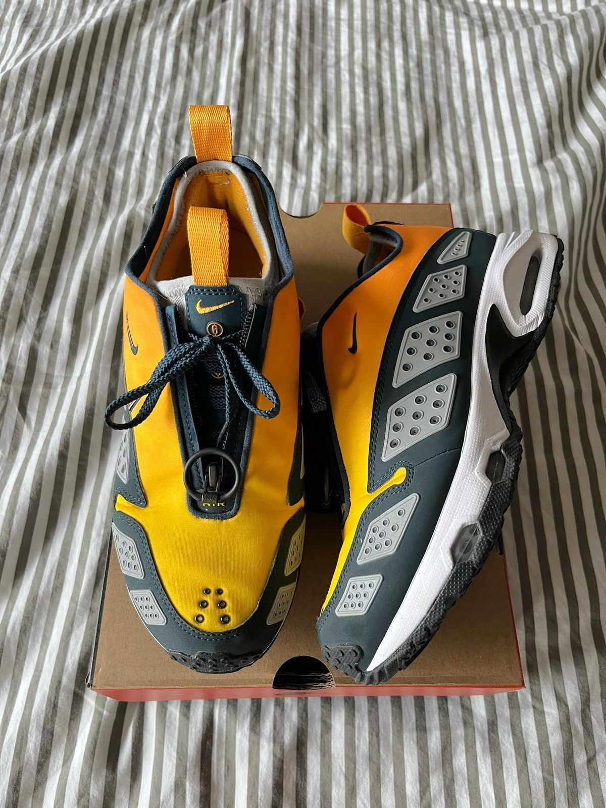 Nike Air Max Sunder Orange Size US 8 / EU 41 - 2 Thumbnail