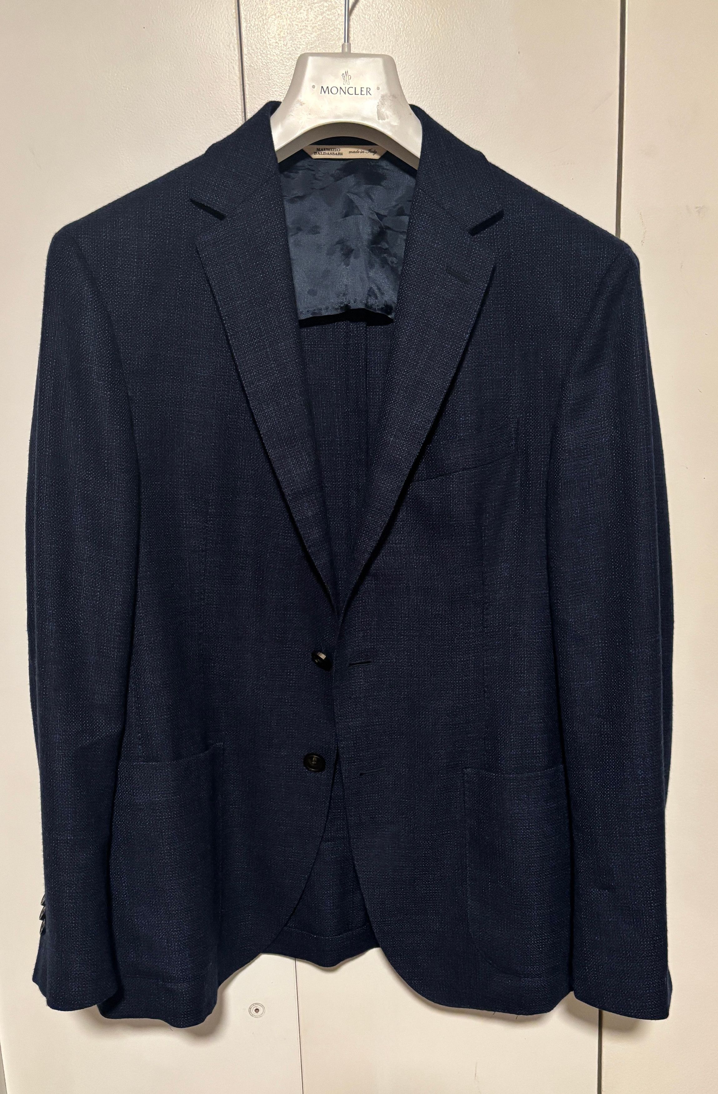 $1500 Unstructured Navy Blue Sport Coat/ Blazer 38-40