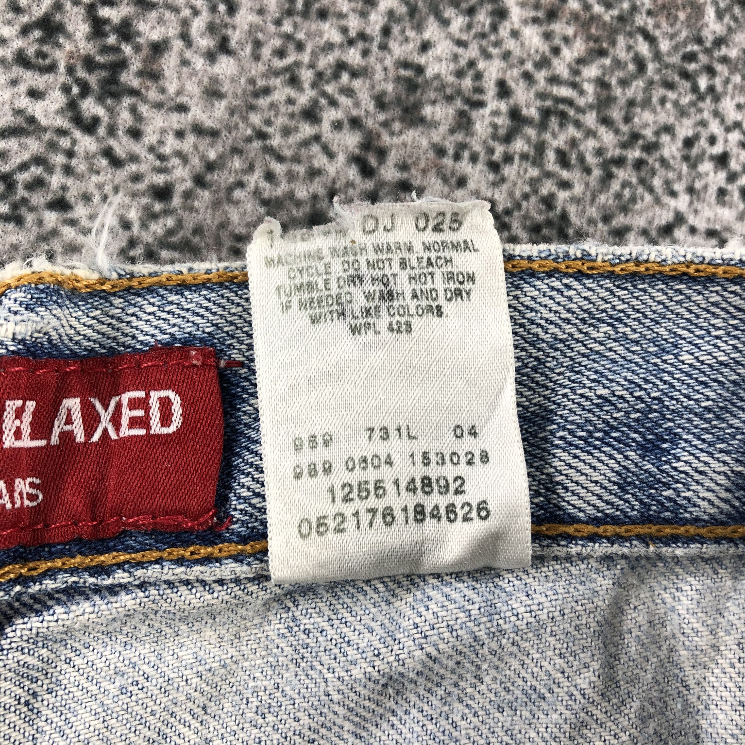 Levi's Vintage Levi's 550 Jeans Distressed Denim KJ884 Size US 29 - 16 Thumbnail