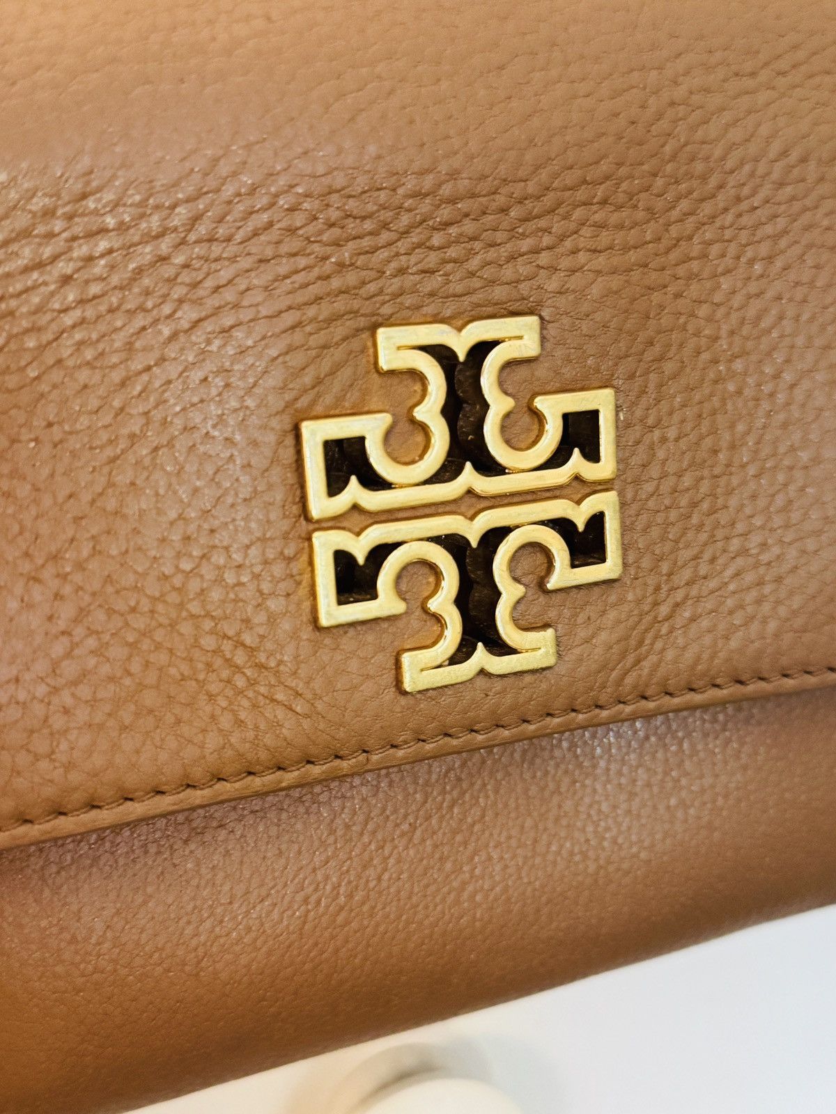 Tory Burch Tory Burch Britten Chain leather Crossbody Bag. Size ONE SIZE - 12 Thumbnail