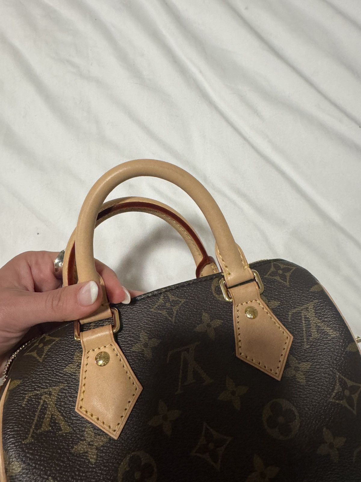 Louis Vuitton Speedy 20 - like new condition, used once, original tag+bags Size ONE SIZE - 12 Thumbnail