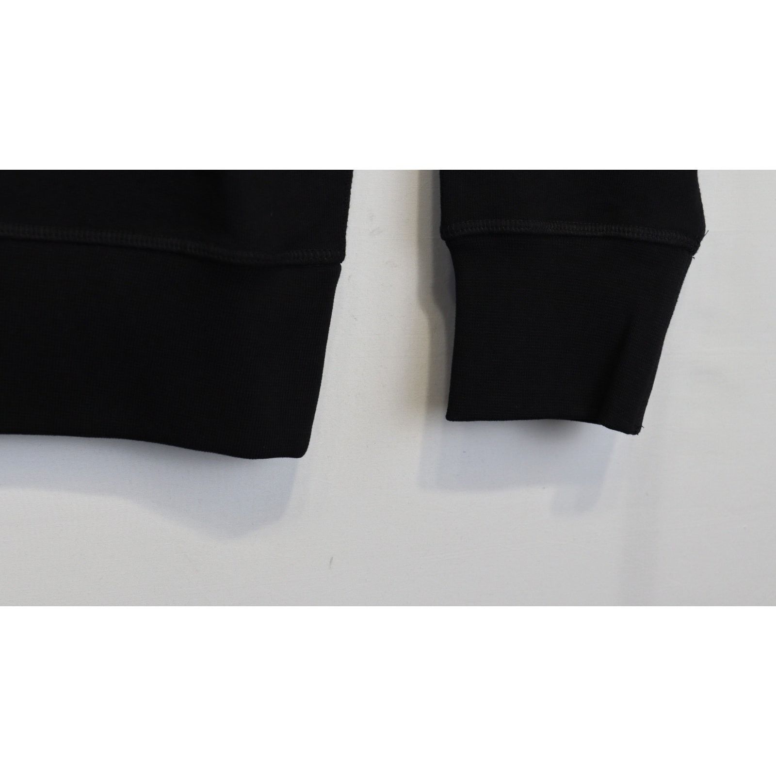Alexander McQueen o1rshd1 Sweatshirt in Black Size US S / EU 44-46 / 1 - 8 Thumbnail