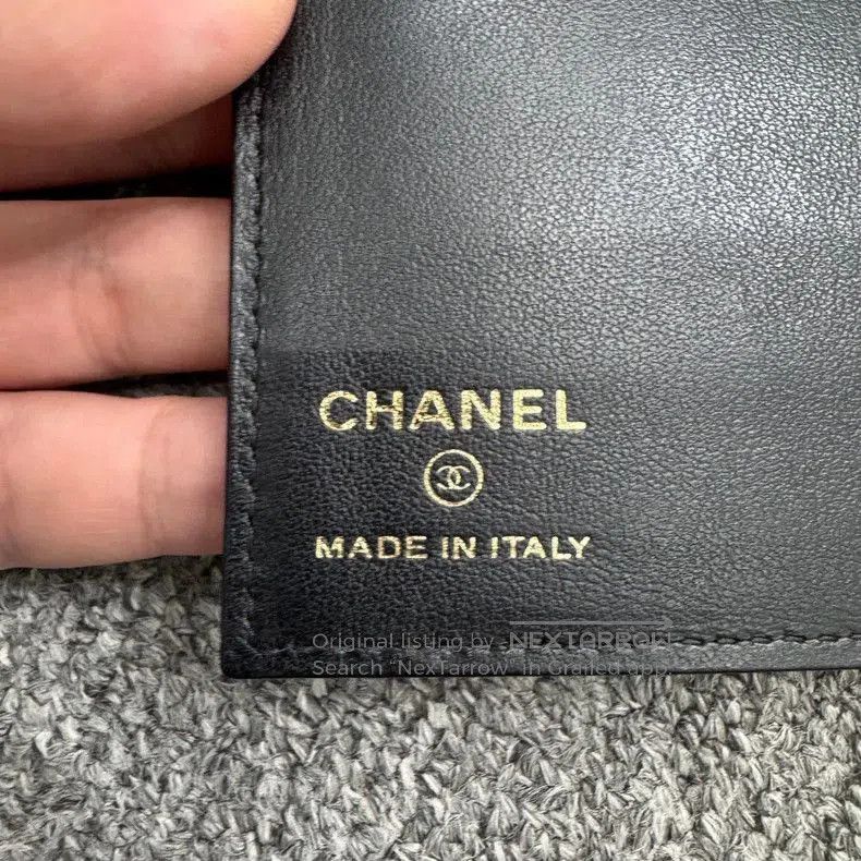 Chanel Chanel Caviar Leather CC Passport Holder. Size ONE SIZE - 6 Thumbnail