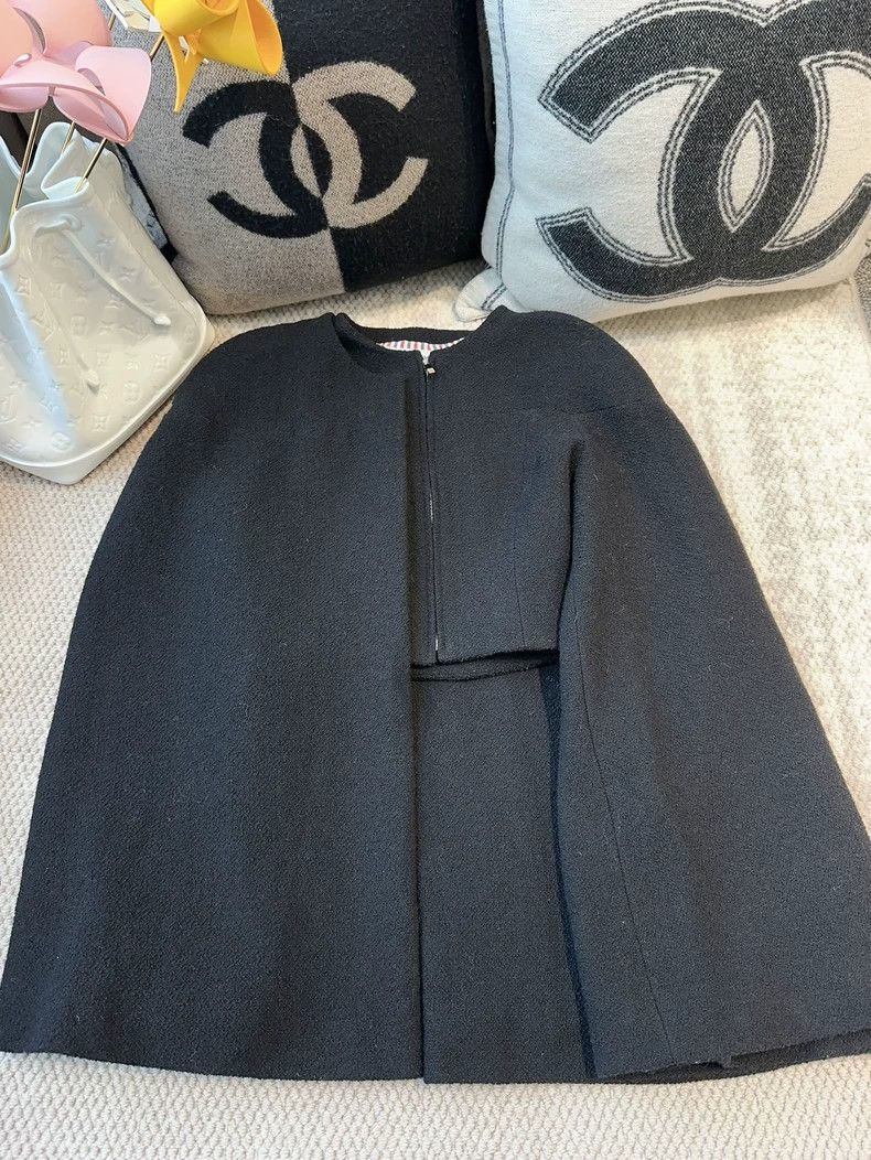 Thom Browne Thom browne Size 1 Black short jacket 2504-Nextarrow Size S / US 4 / IT 40 - 1 Thumbnail