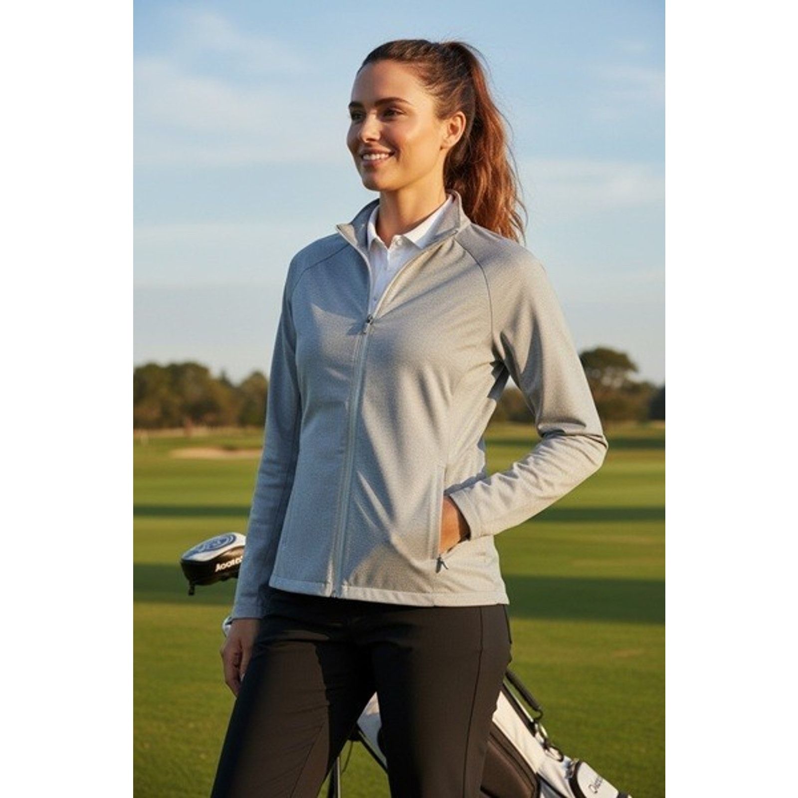 Other NWT Walter Hagen Women's Performance 11 Waterproof Jacket MD Size M / US 6-8 / IT 42-44 - 1 Thumbnail