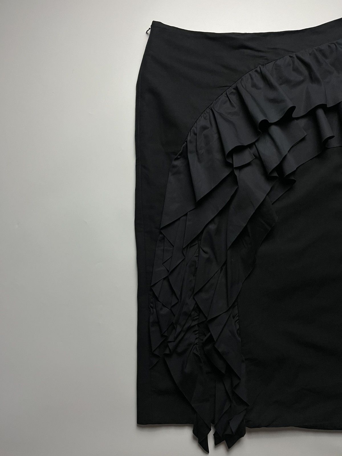 Dries Van Noten Dries Van Noten Asymmetric Ruffle Midi Skirt Size 27" / US 4 / IT 40 - 6 Thumbnail