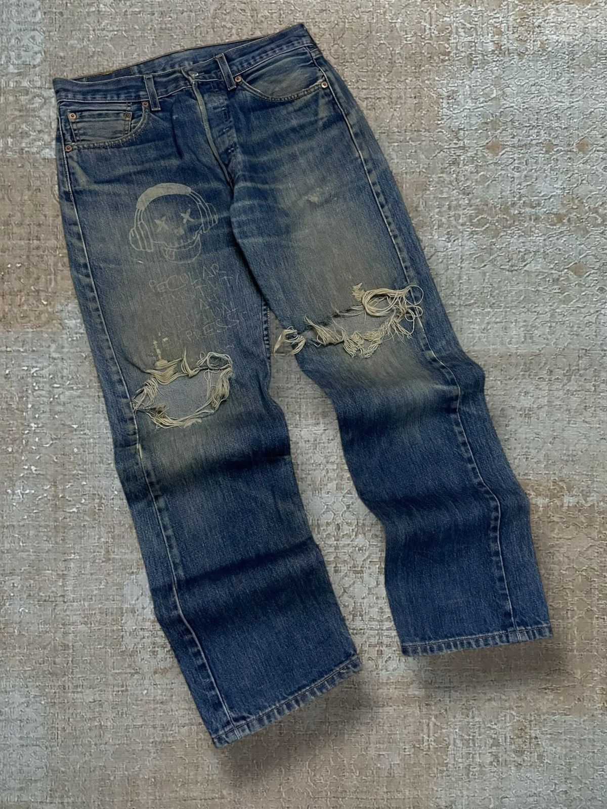 Levi's Vintage Clothing Vintage 1990s Designer Levis 501 Skull Distressed Denim Size US 31 - 2 Thumbnail