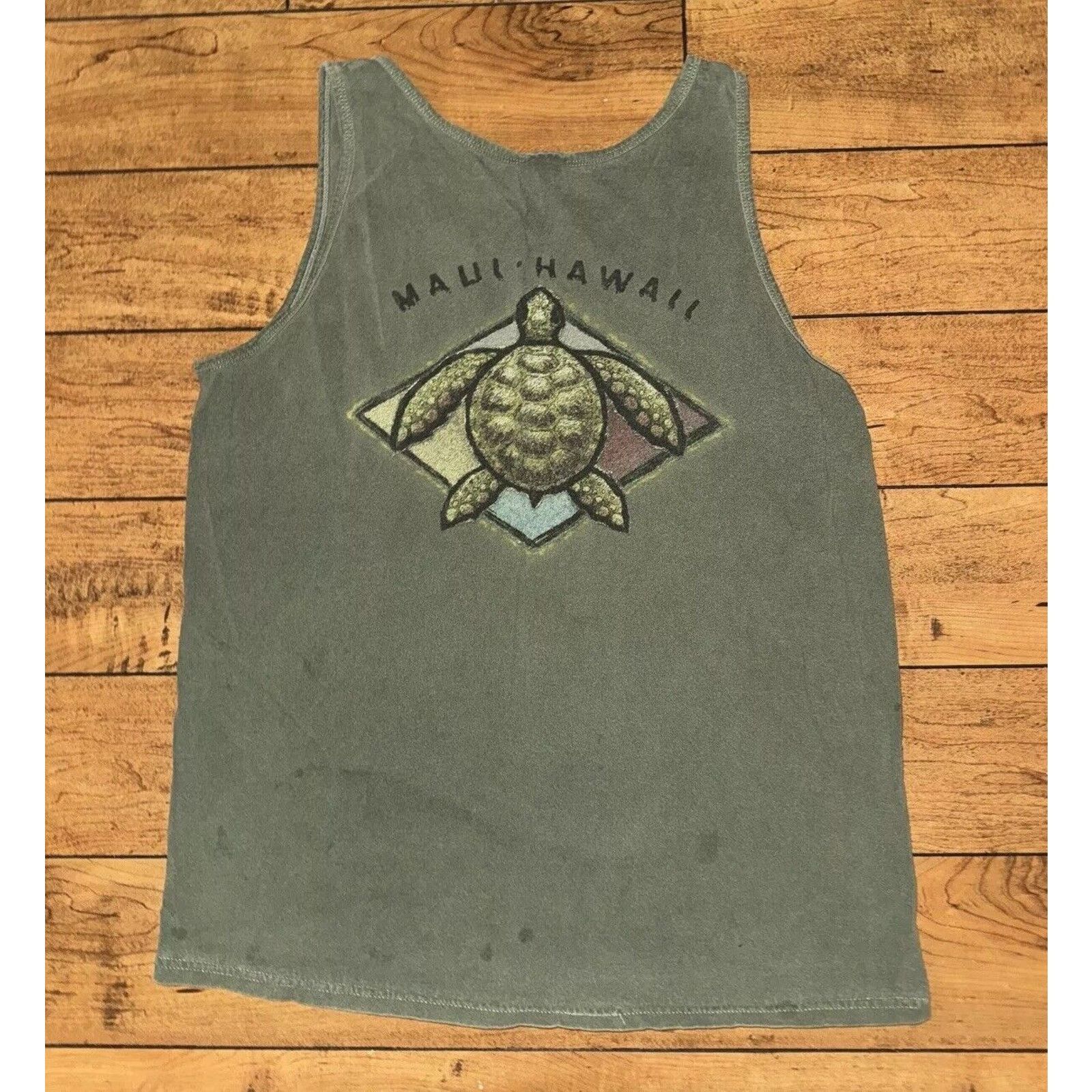 Gildan Vintage Maui Hawaii Turtle Tank Top Shirt Green Medium 19x26 Size US M / EU 48-50 / 2 - 1 Thumbnail