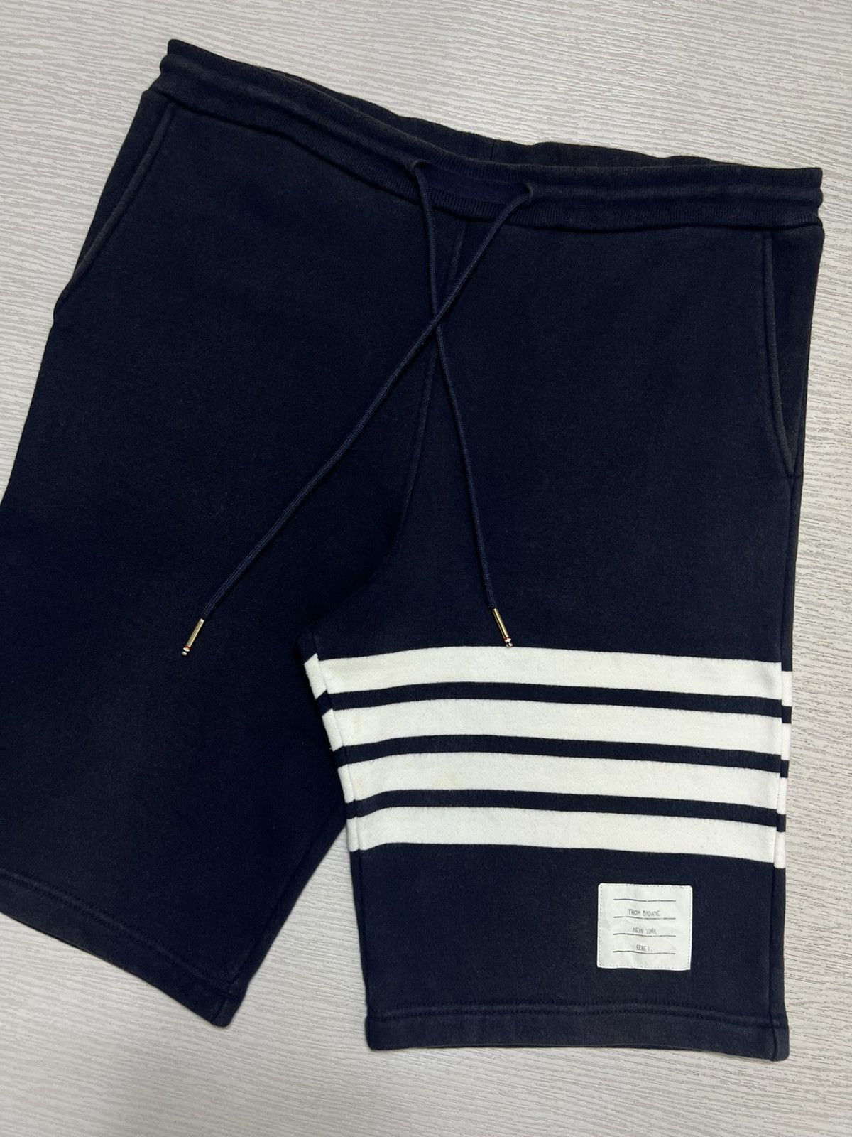 Thom Browne Thom Browne - Classic Loopback 4 Bar Sweatshorts Size US 28 / EU 44 - 3 Thumbnail