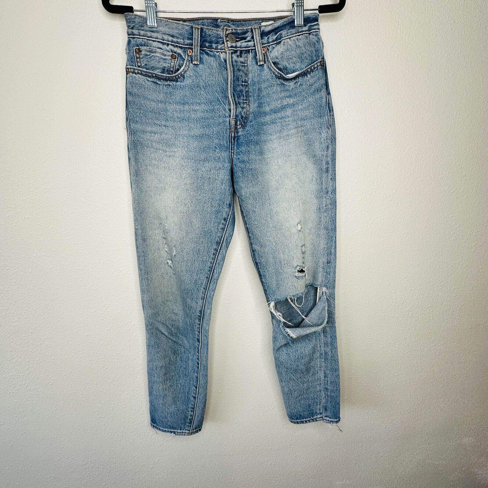 Levi's Levis White Oak Cone Denim Button Fly Distress Slim Leg Jean Size 27" / US 4 / IT 40 - 18 Thumbnail