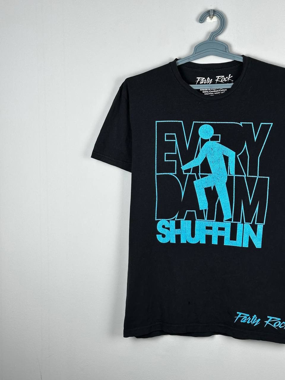 Band Tees Vintage Rare LMFAO Sorry for Party Rocking Tshirt Size US M / EU 48-50 / 2 - 2 Thumbnail