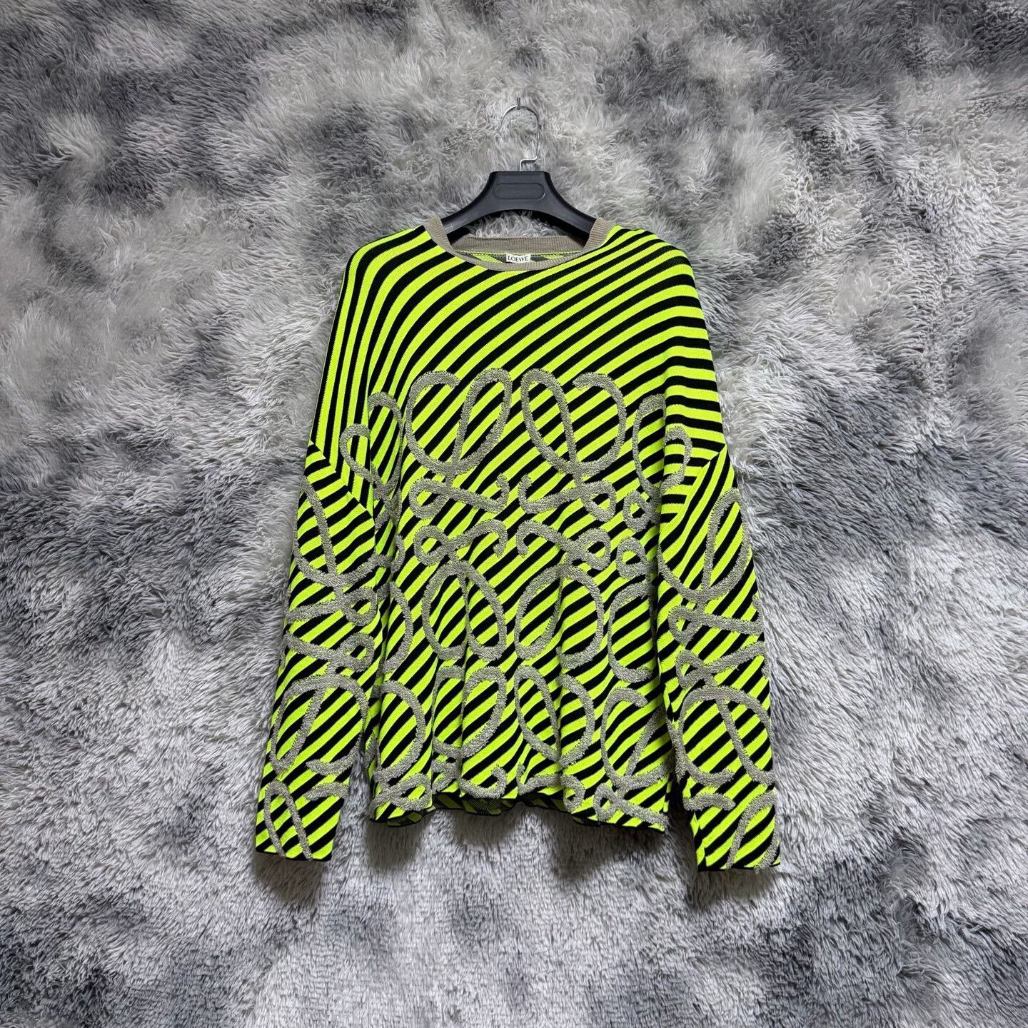 Loewe Loewe Green Sweater Designer Casual Size US S / EU 44-46 / 1 - 1 Thumbnail