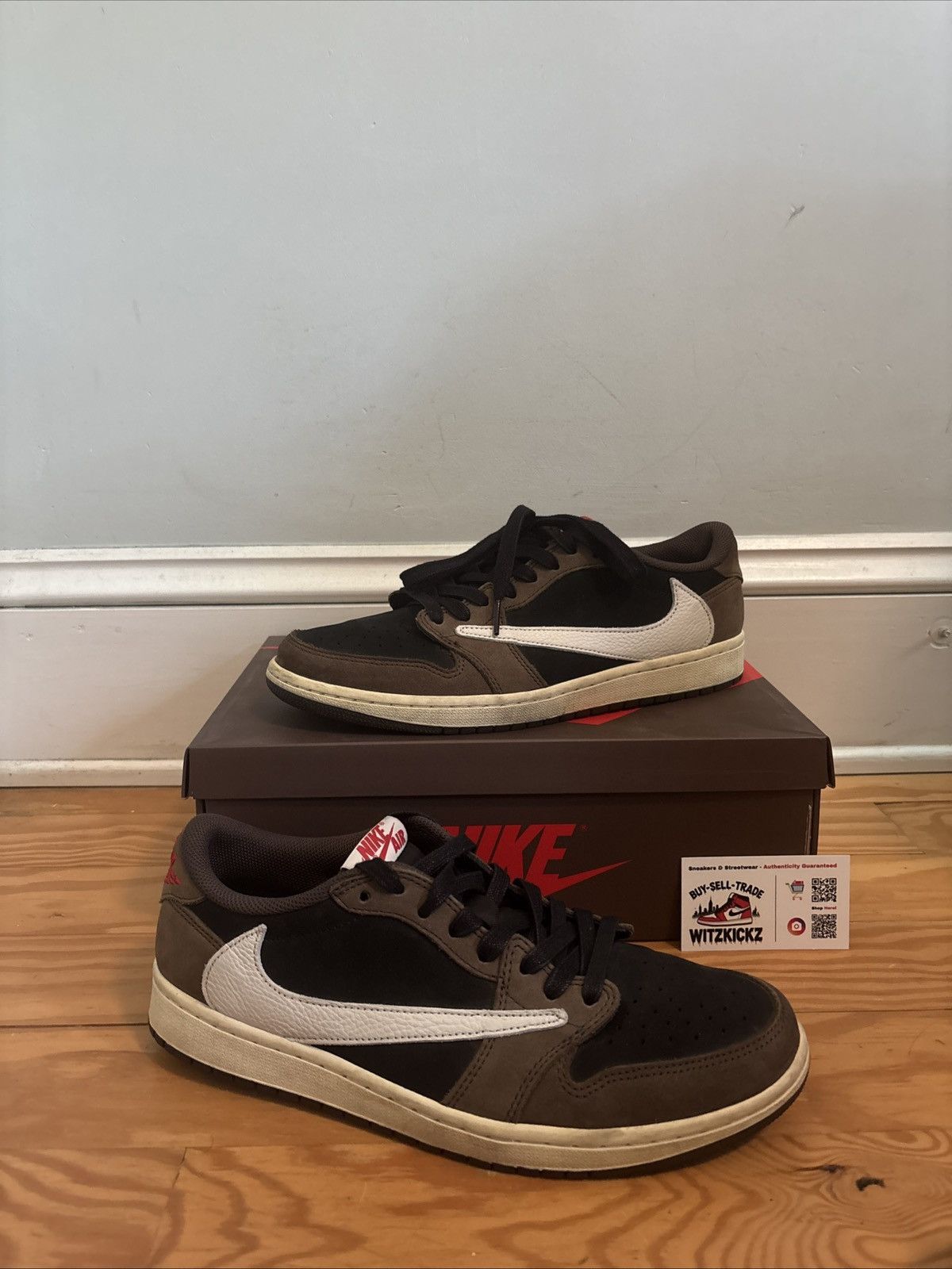 Jordan 1 Low x Travis Scott "Mocha"