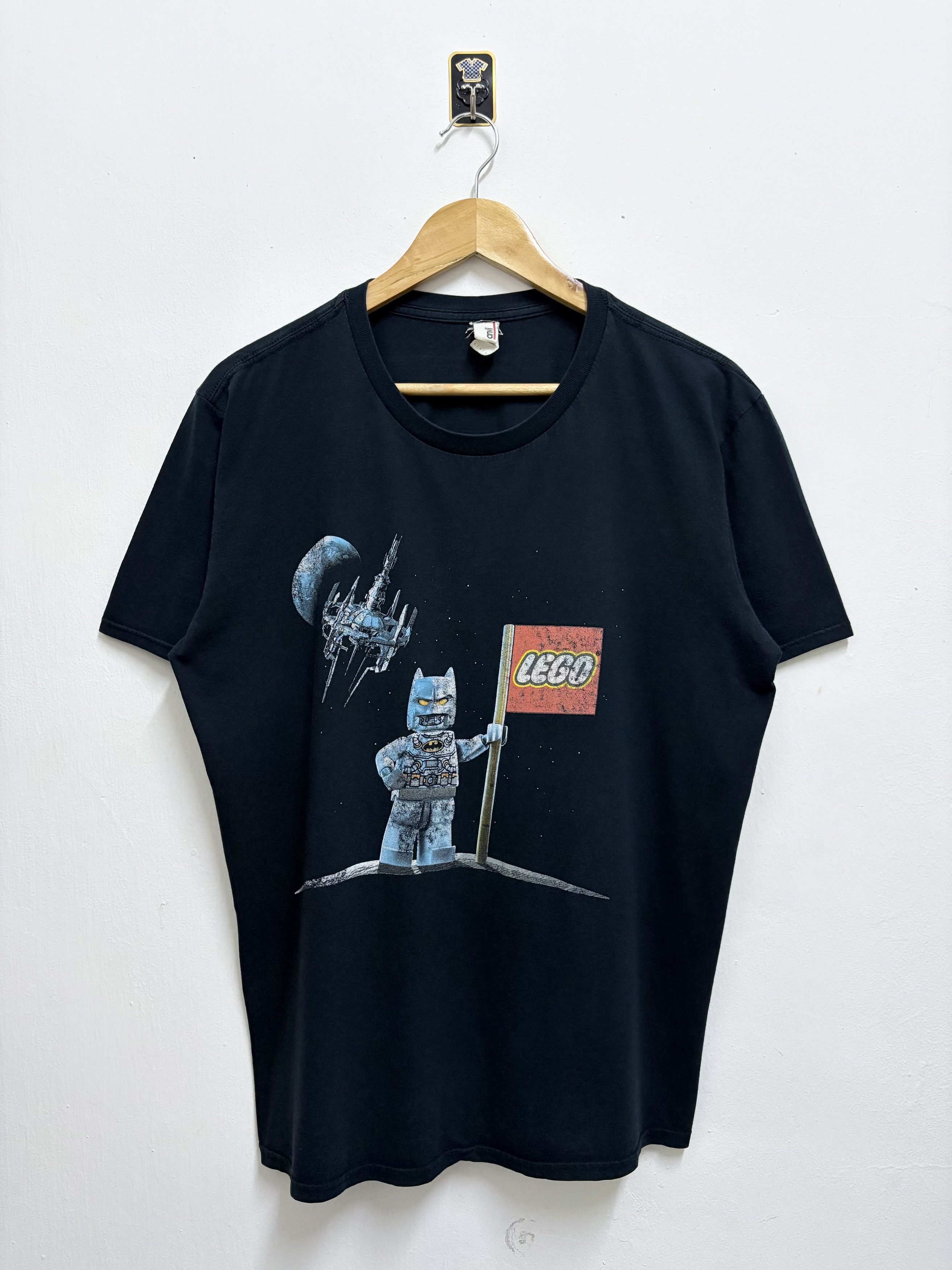 Playstation 2000's LEGO - Batman 3 Beyond Gotham Playstation T-Shirt Size US L / EU 52-54 / 3 - 1 Thumbnail