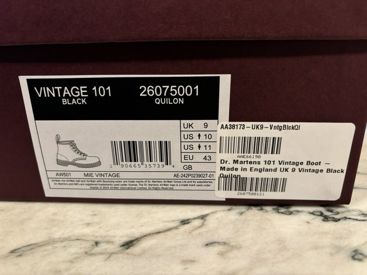 Dr. Martens Dr Martens (Rare) Size US 10 / EU 43 - 6 Thumbnail