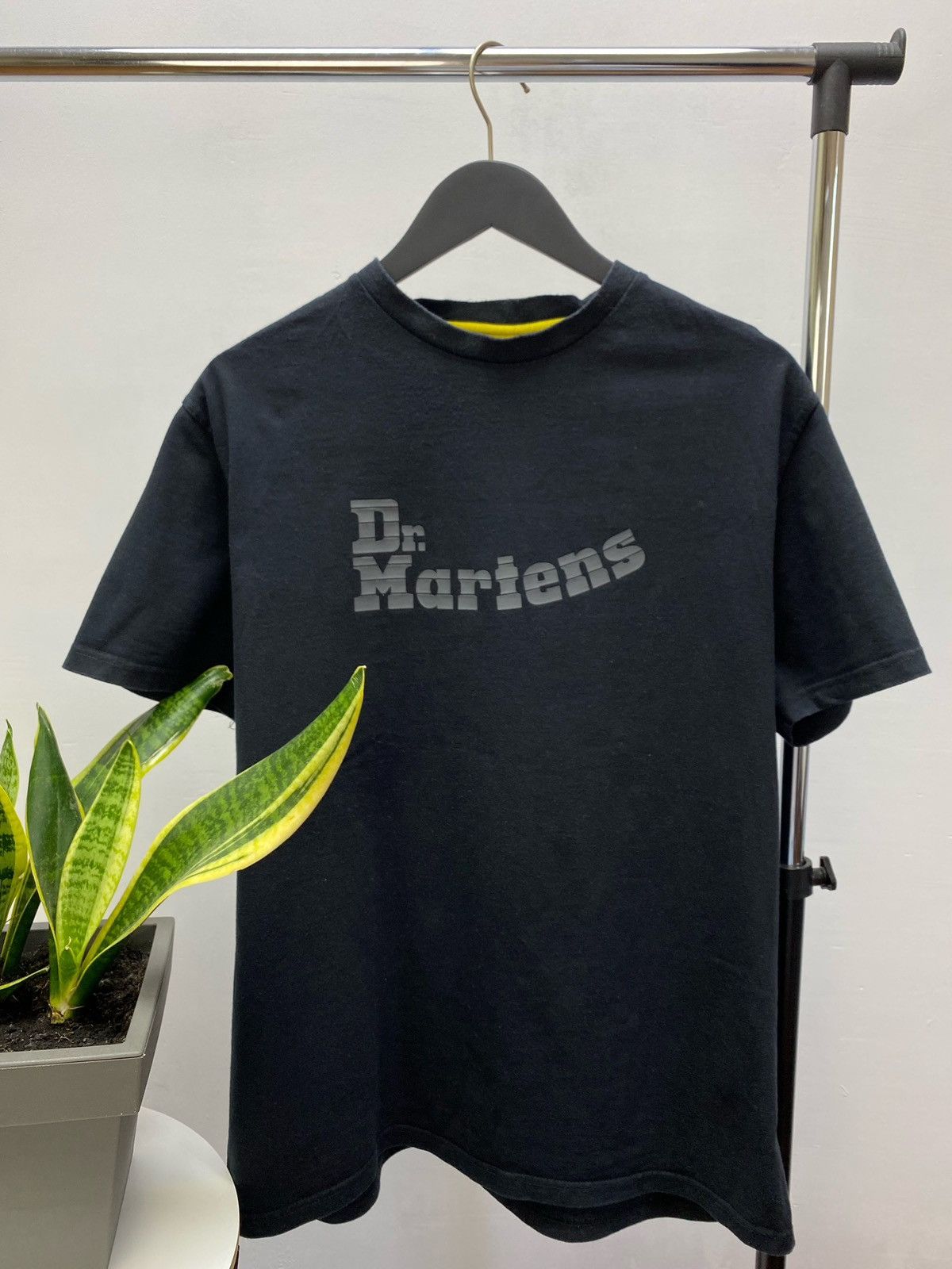 Dr. Martens Dr Martens T-shirt Big Logo Rare Tee Size US XL / EU 56 / 4 - 6 Thumbnail