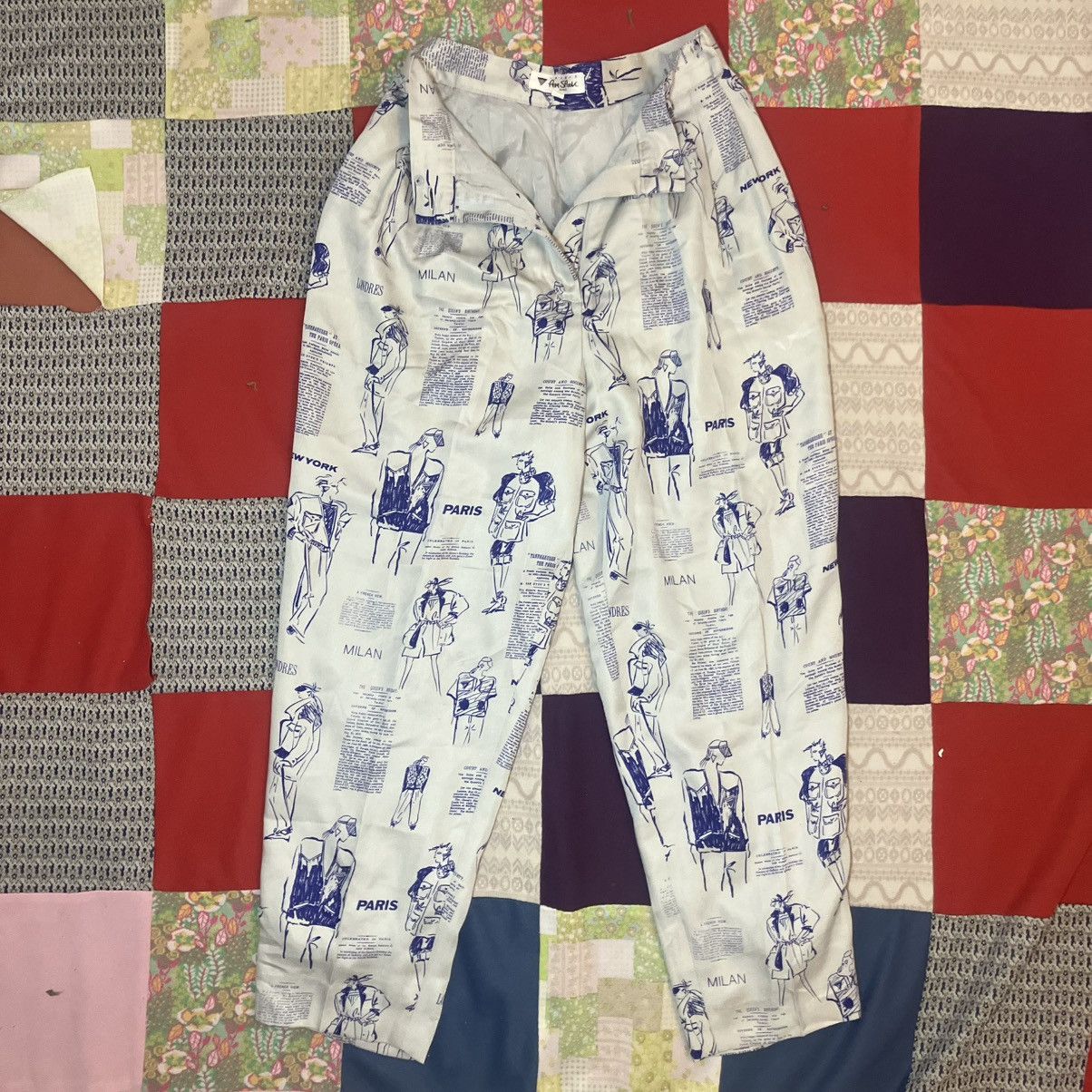 Japanese Brand Per Spook Paris Golden Thimble Archival Museum Quality Size 27" / US 4 / IT 40 - 1 Thumbnail