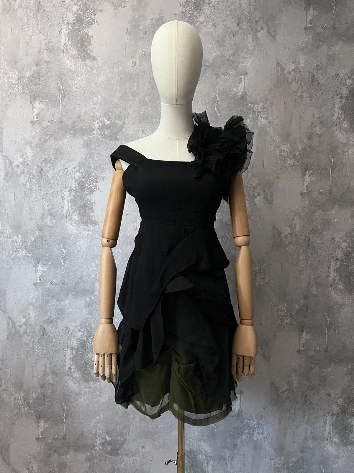 Givenchy Givenchy F/W 2008 by Riccardo Tisci Sample dress Size M / US 6-8 / IT 42-44 - 1 Thumbnail