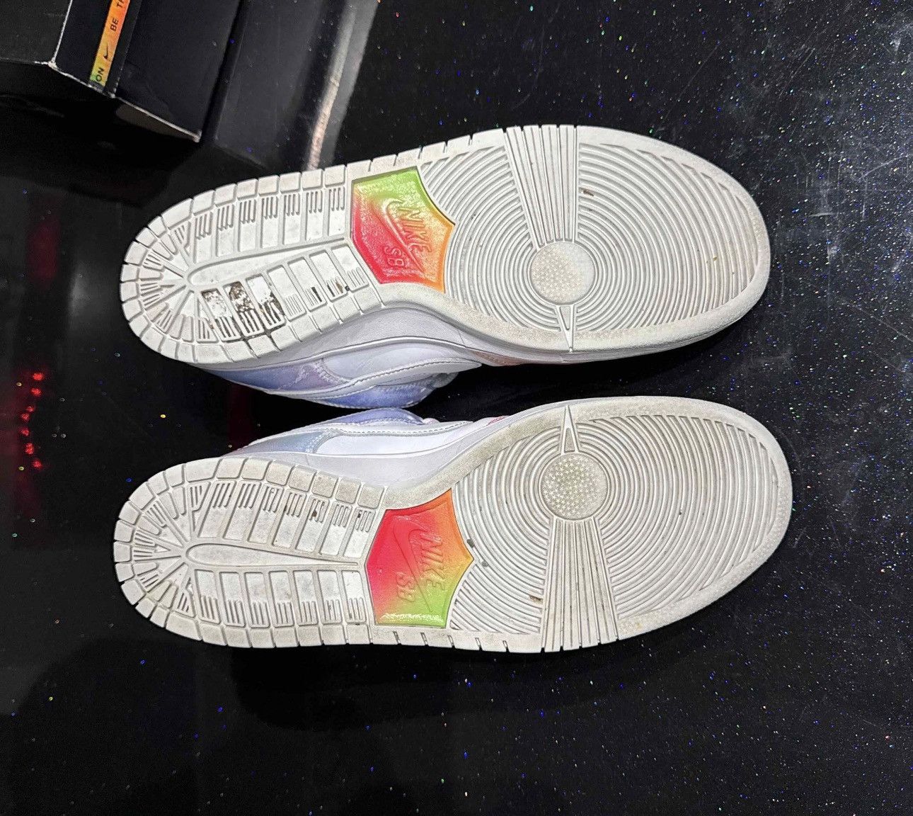 Nike Nike Dunk Low SB ‘Be True’ Size US 10.5 / EU 43-44 - 5 Thumbnail