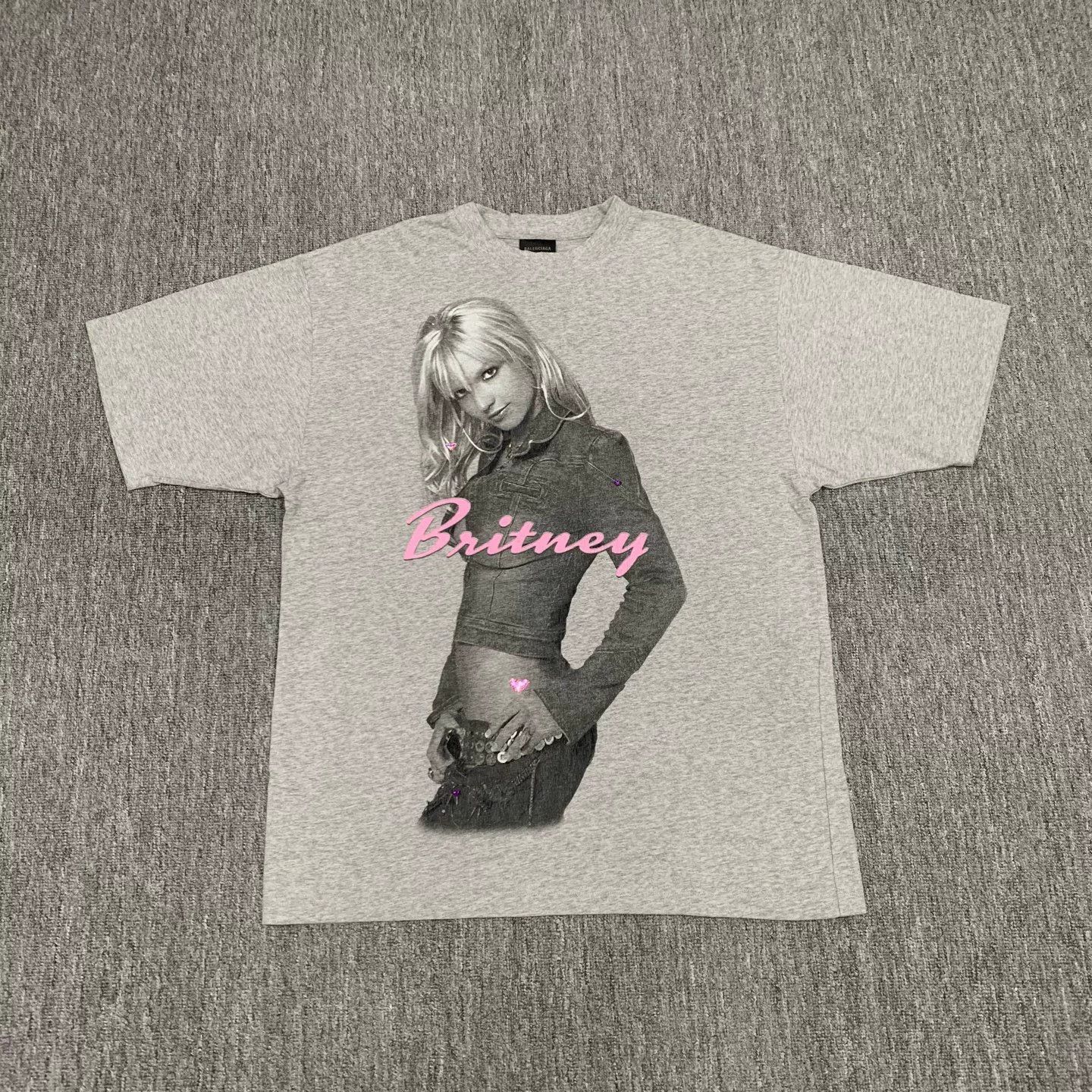 Balenciaga Balenciaga Britney Portrait Short Sleeve Shirt Size XS / US 0-2 / IT 36-38 - 1 Thumbnail