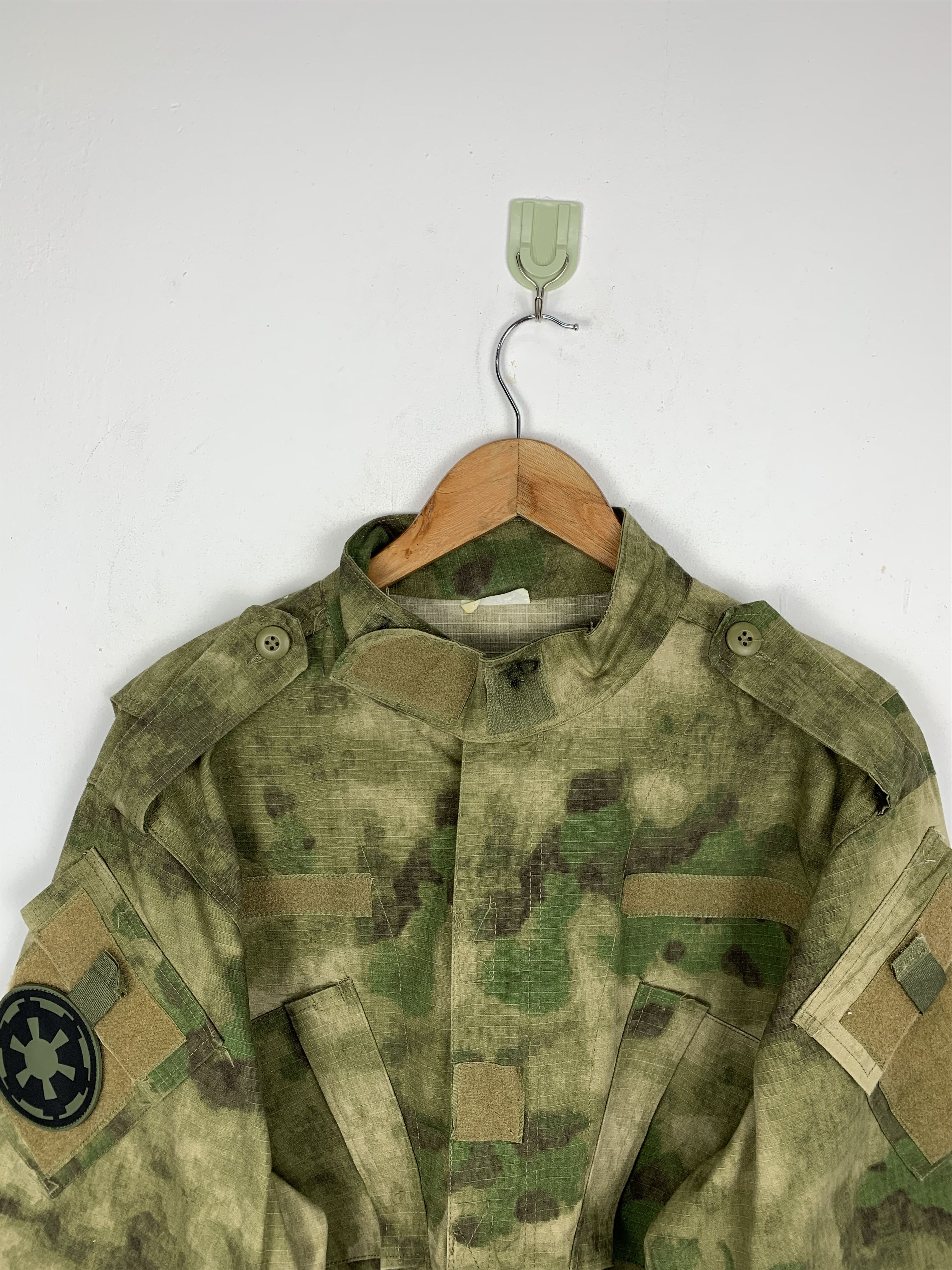 Vintage Vintage 70s Military Army Combat Camo Jacket J1460 Size US L / EU 52-54 / 3 - 2 Thumbnail