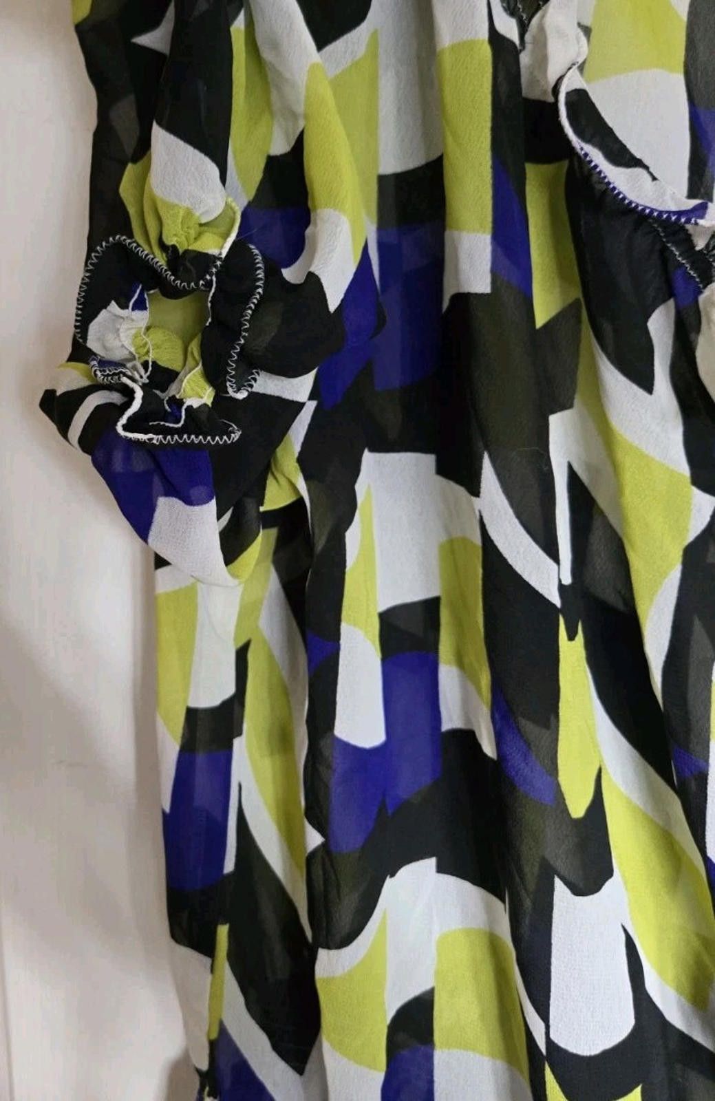 Other Kenneth Cole Reaction Blouse Top Womens 12 Sheer Geometrical Size XL / US 12-14 / IT 48-50 - 6 Thumbnail