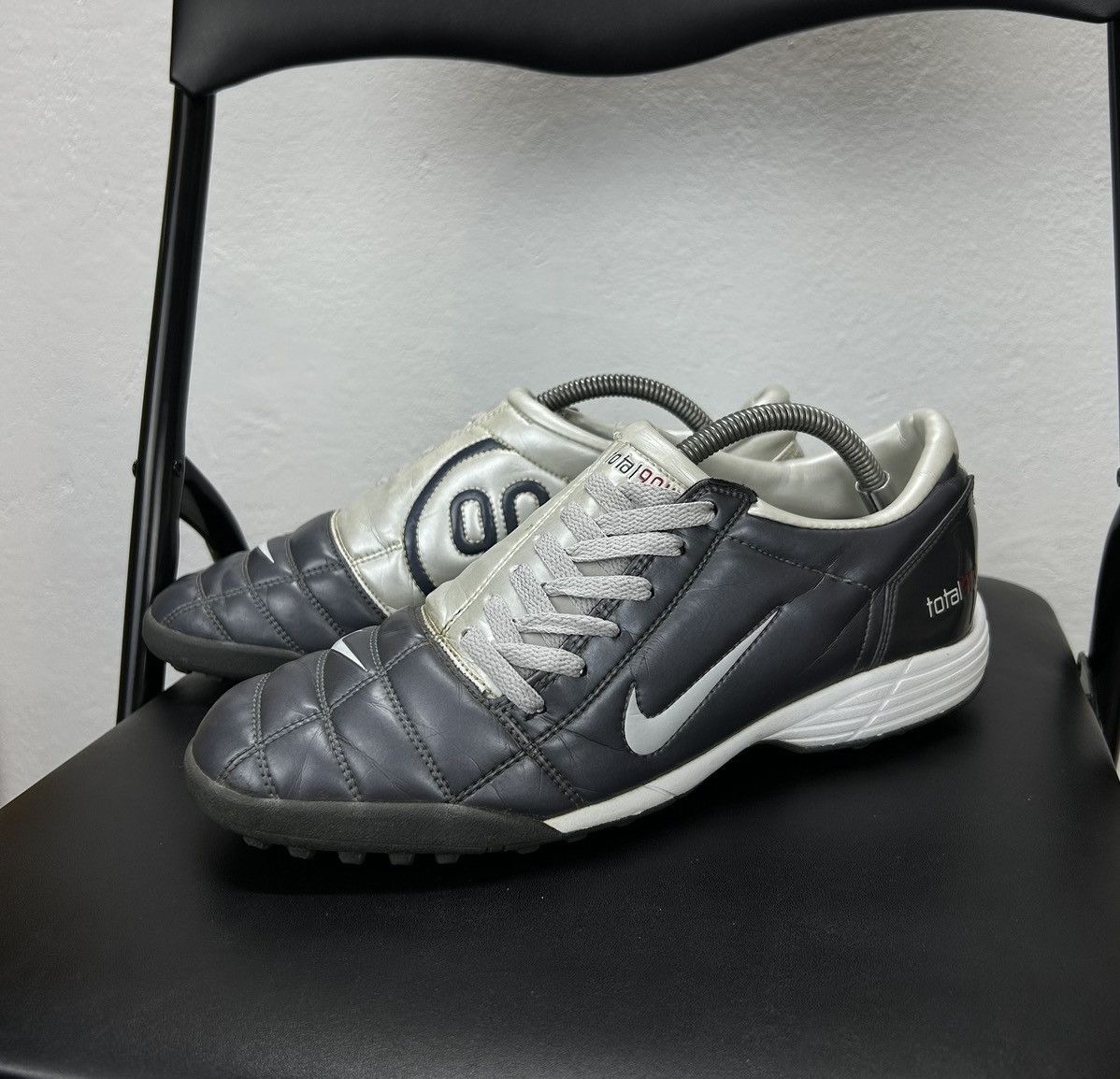 Nike Total 90 Indoor Vintage 2000 Football Shoes Cleats 43