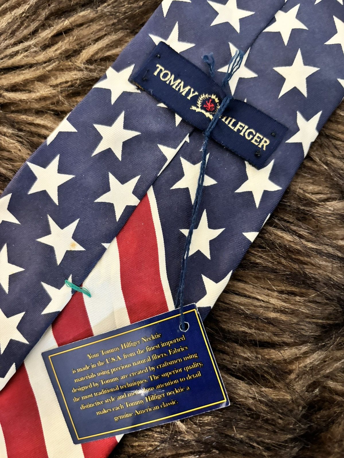 Tommy Hilfiger Vintage Tommy Hilfiger USA Flag Silk Tie (Deadstock) Size ONE SIZE - 2 Thumbnail