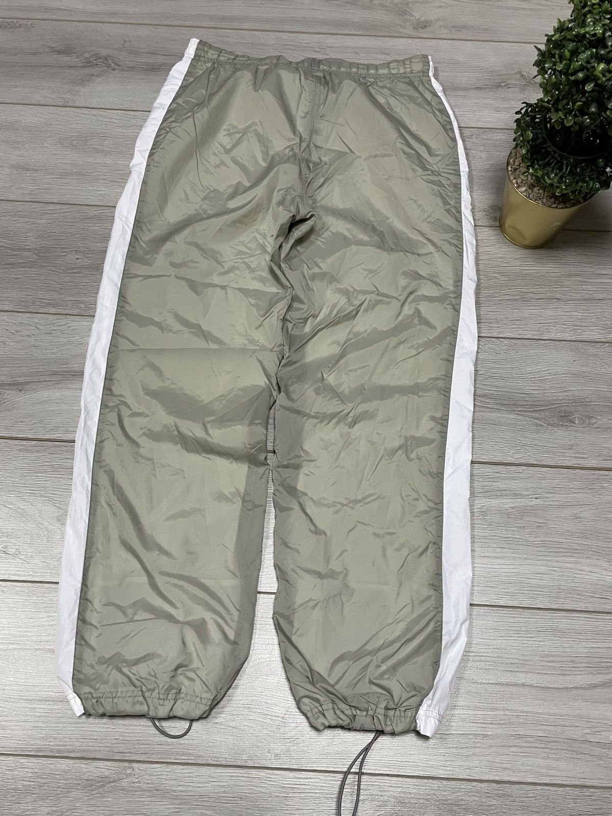 Nike Nike vintage parachute pants ninja stripes swoosh drill Size US 34 / EU 50 - 10 Thumbnail