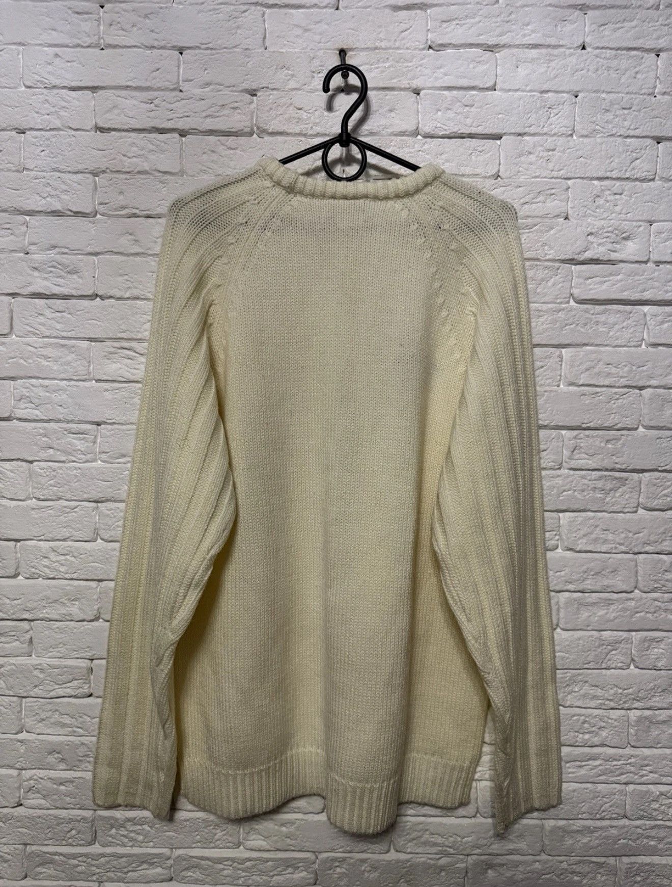 Umbro Vintage Umbro Sports Heavyweight Knit Sweater Size US L / EU 52-54 / 3 - 6 Thumbnail