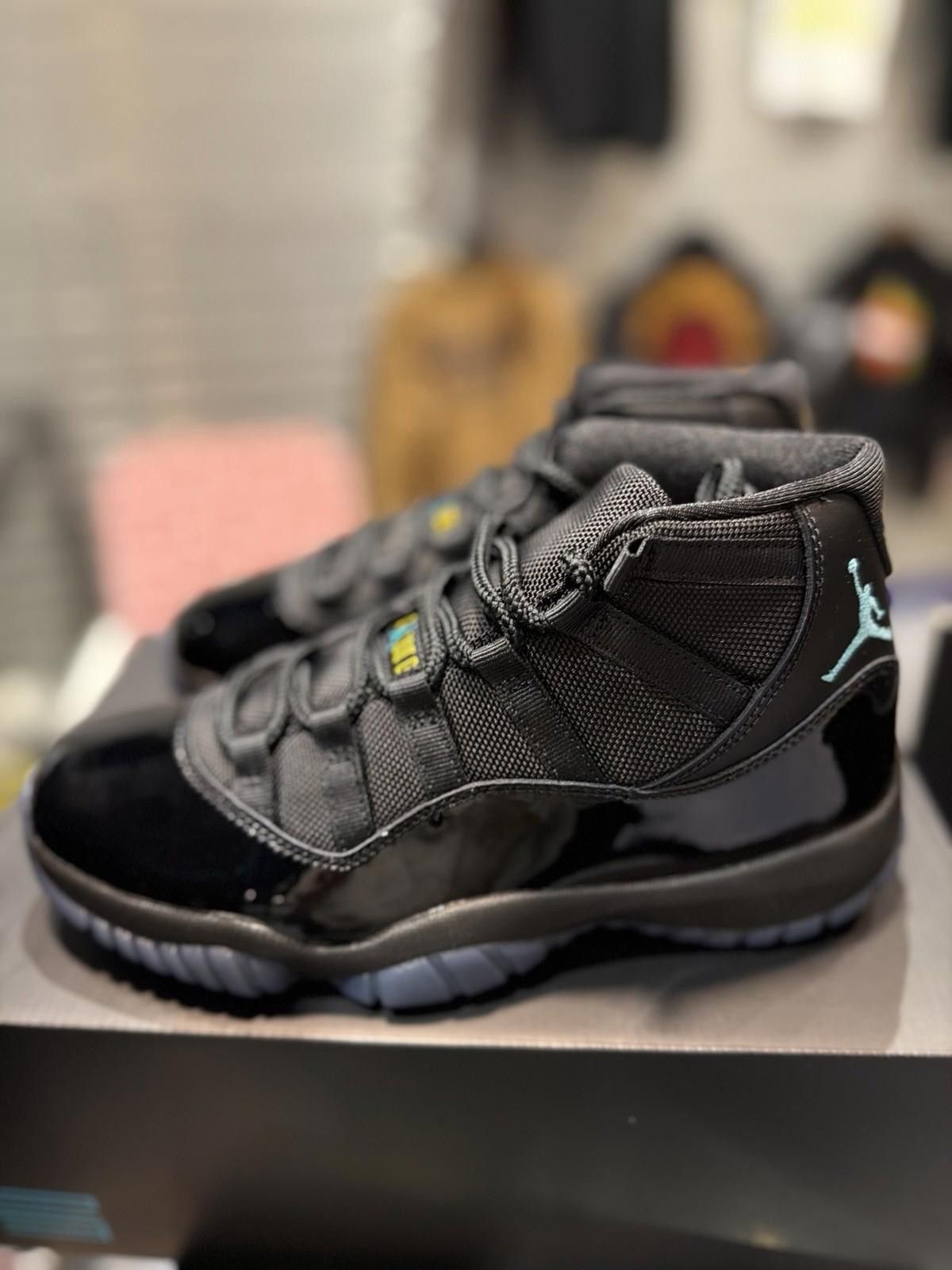 Jordan Brand Air Jordan Retro 11 Gamma Blue Size (7.5) 2025 CT8012-047 Size US 7.5 / EU 40-41 - 4 Thumbnail