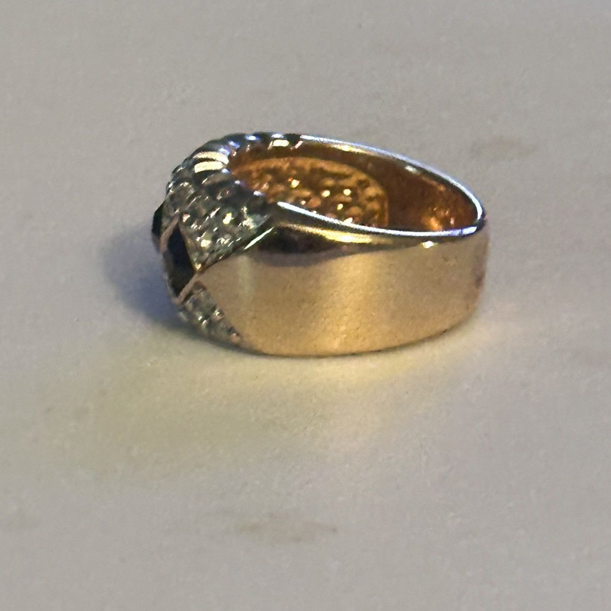 Other 18K HGE simulated Onxy and cubic zirconias ring Size ONE SIZE - 8 Thumbnail