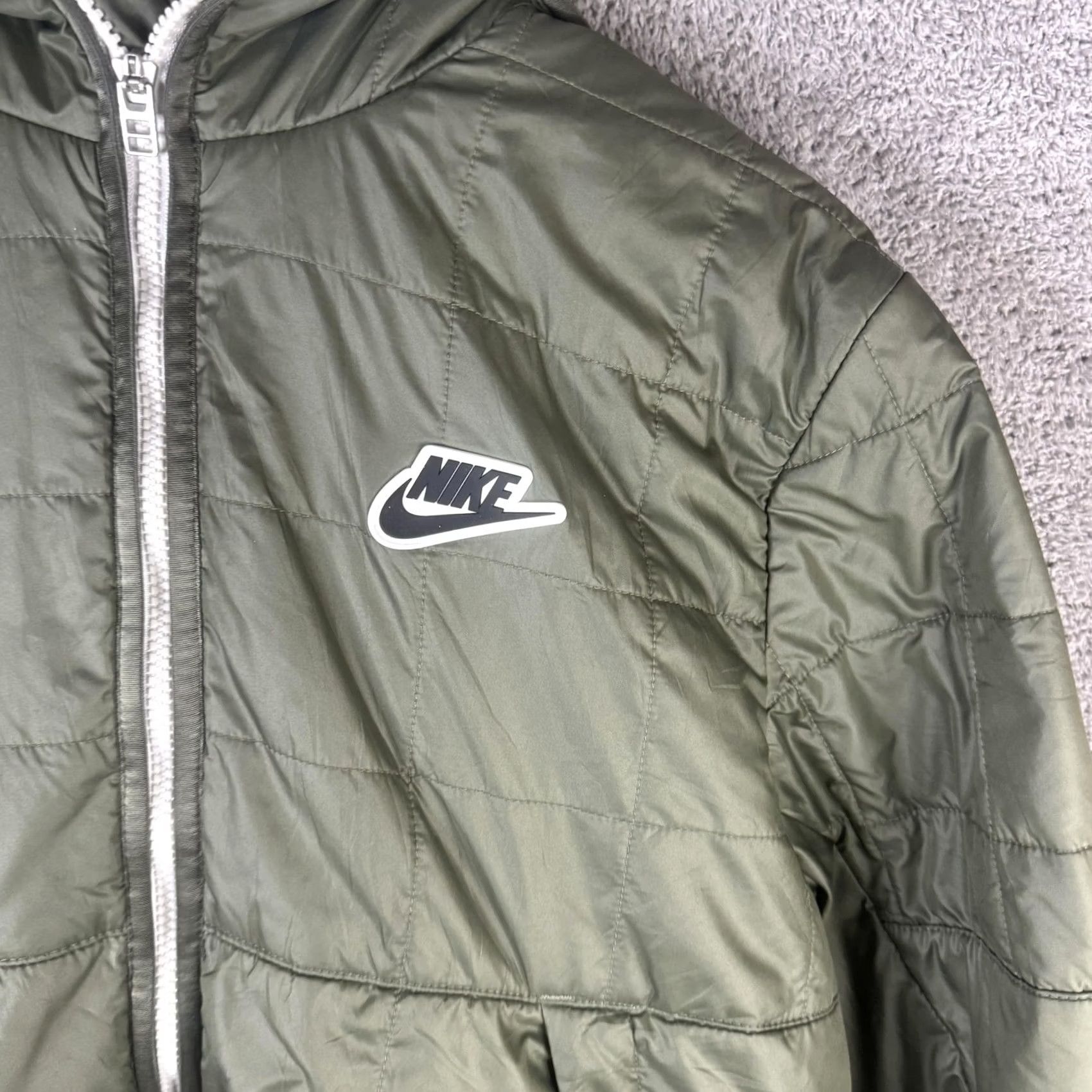Nike Nike Jacket Mens Medium Green Hooded Puffer Full Zip CU4422-380 Size US M / EU 48-50 / 2 - 4 Thumbnail