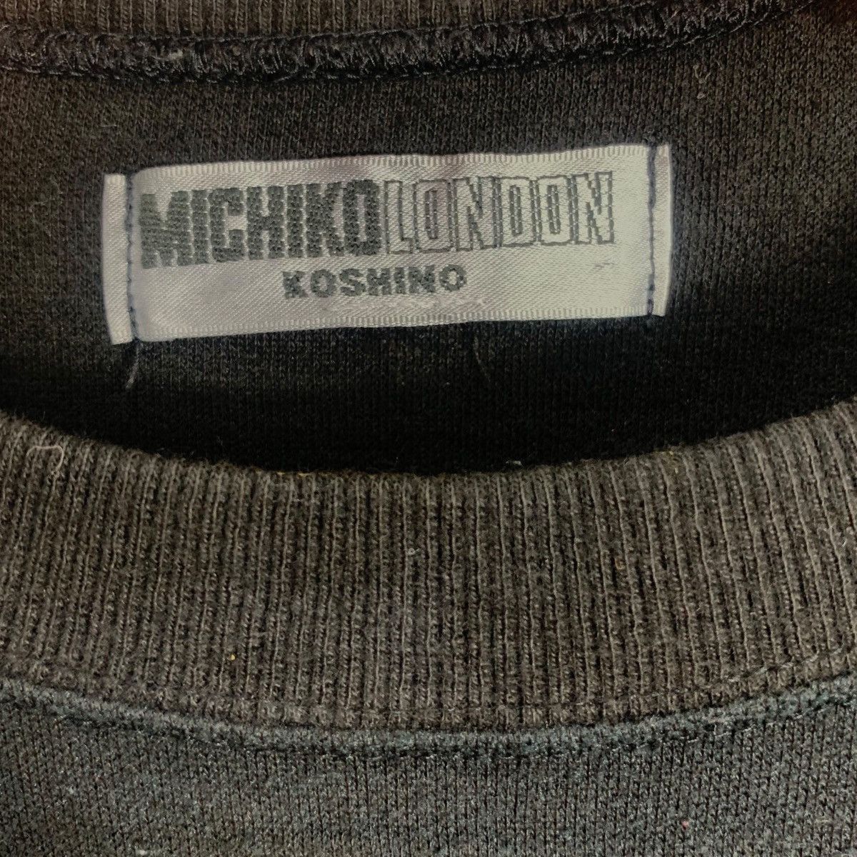 Michiko Koshino London Vintage MICHIKO LONDON KOSHINO Junko Tee Shirt Top Designer Size L / US 10 / IT 46 - 5 Thumbnail