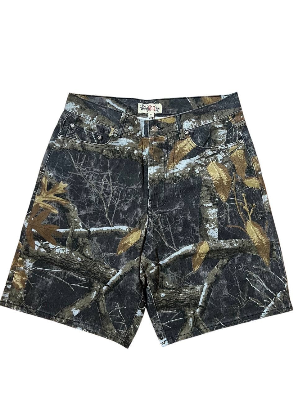 Stussy Stussy Big Ol Shorts in Black Real Tree Camo | Grailed