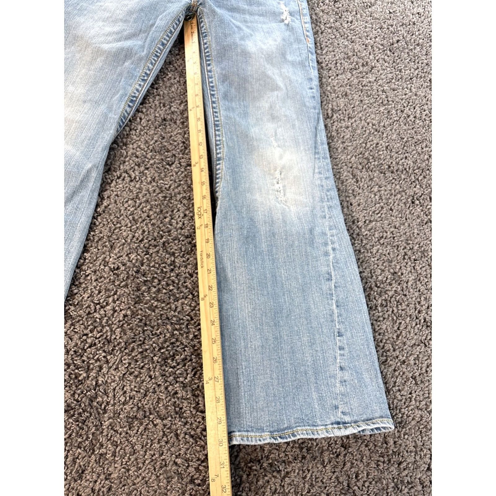 Vintage Vtg VIGOSS Jeans Boot Cut Womens 32x30 Low Rise Light Wash Contrast Stitch Flap Jeans Womens Bootcut 5-Pocket Inseam 30 Blue Mens? Size 24" / US 00 / IT 34 - 2 Thumbnail