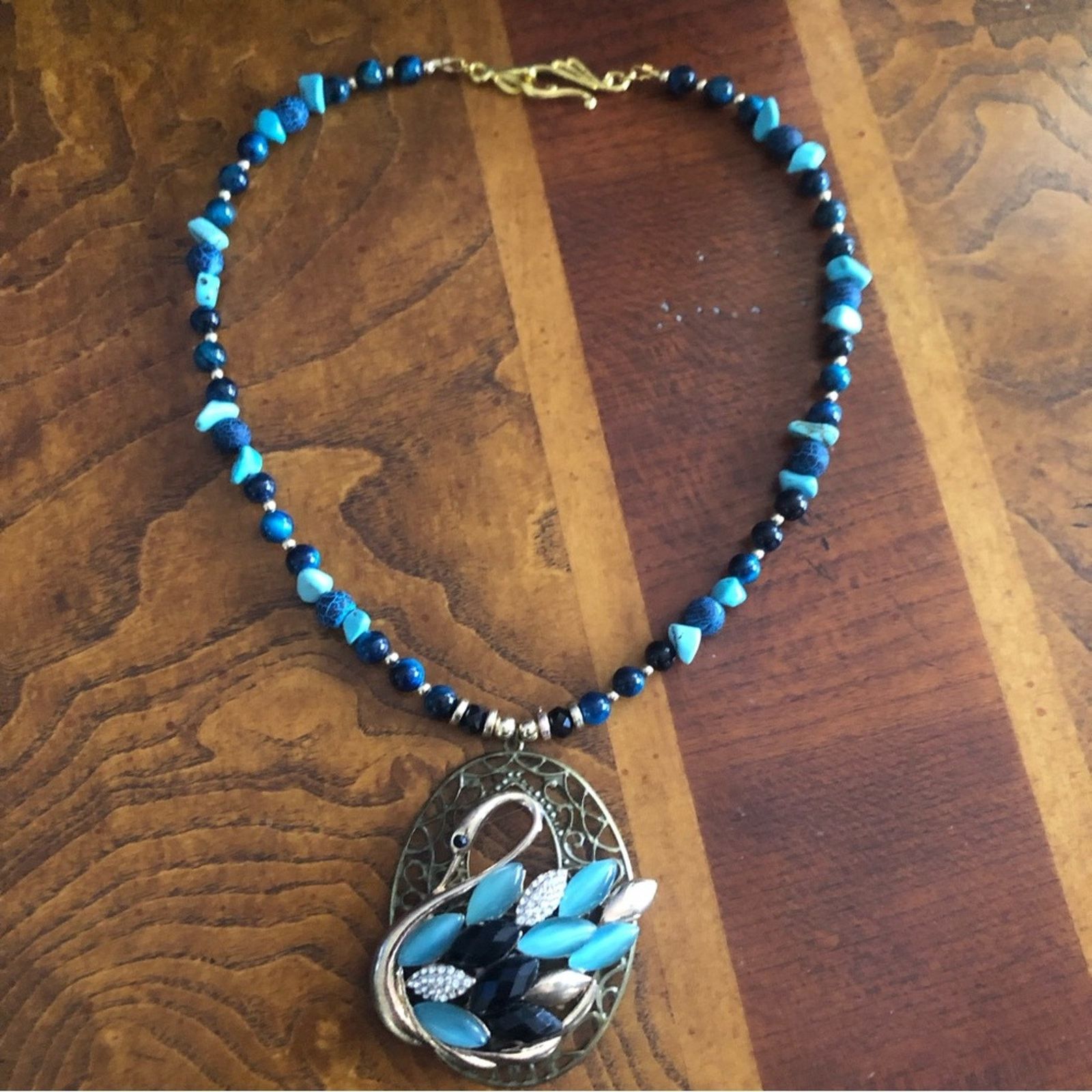 Handmade Handcrafted repurpose moon glow swan agate howlite necklace Size ONE SIZE - 7 Thumbnail